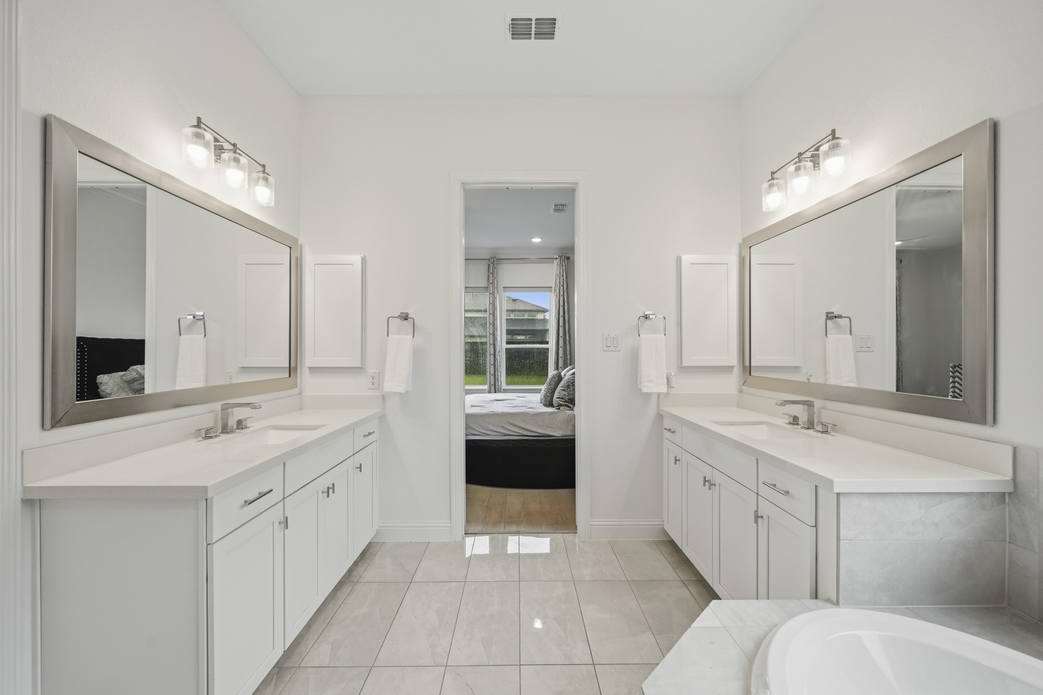 2407 Wooded Park Drive Property Photo 26