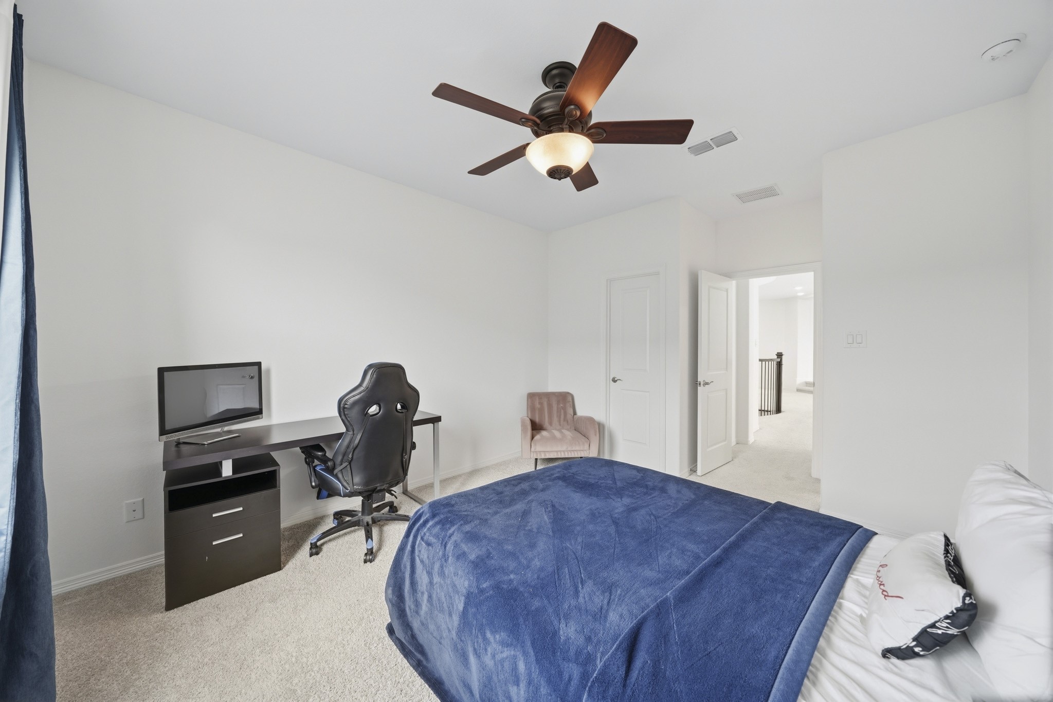 2407 Wooded Park Drive Property Photo 40