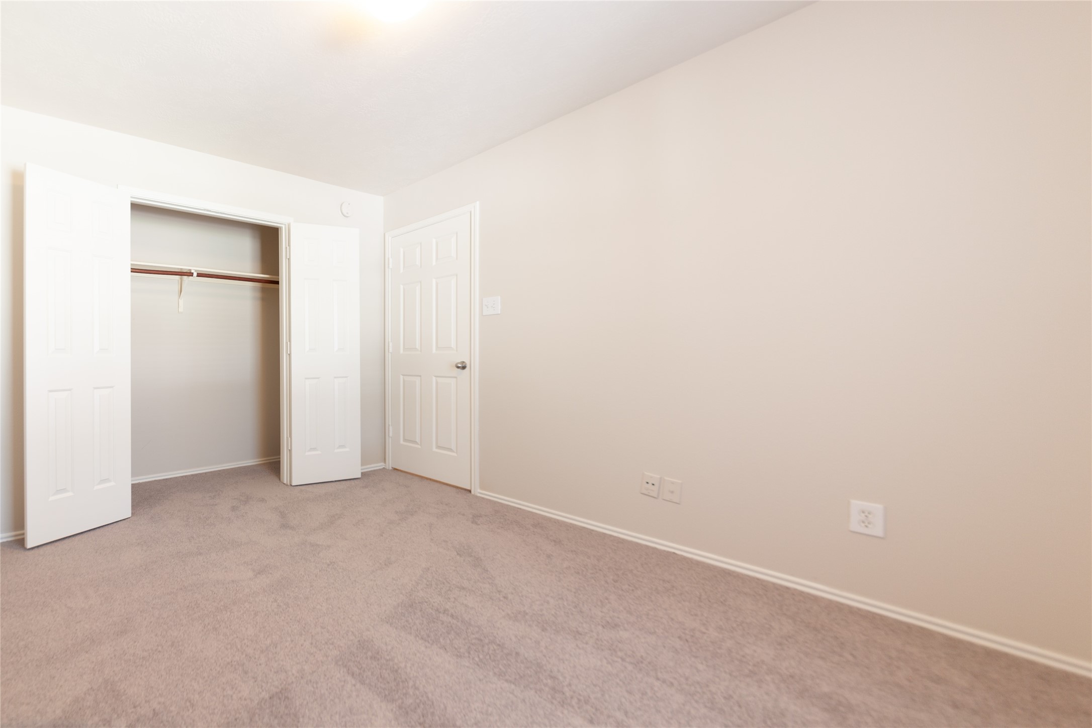 6007 Shadow Isle Lane Property Photo 28