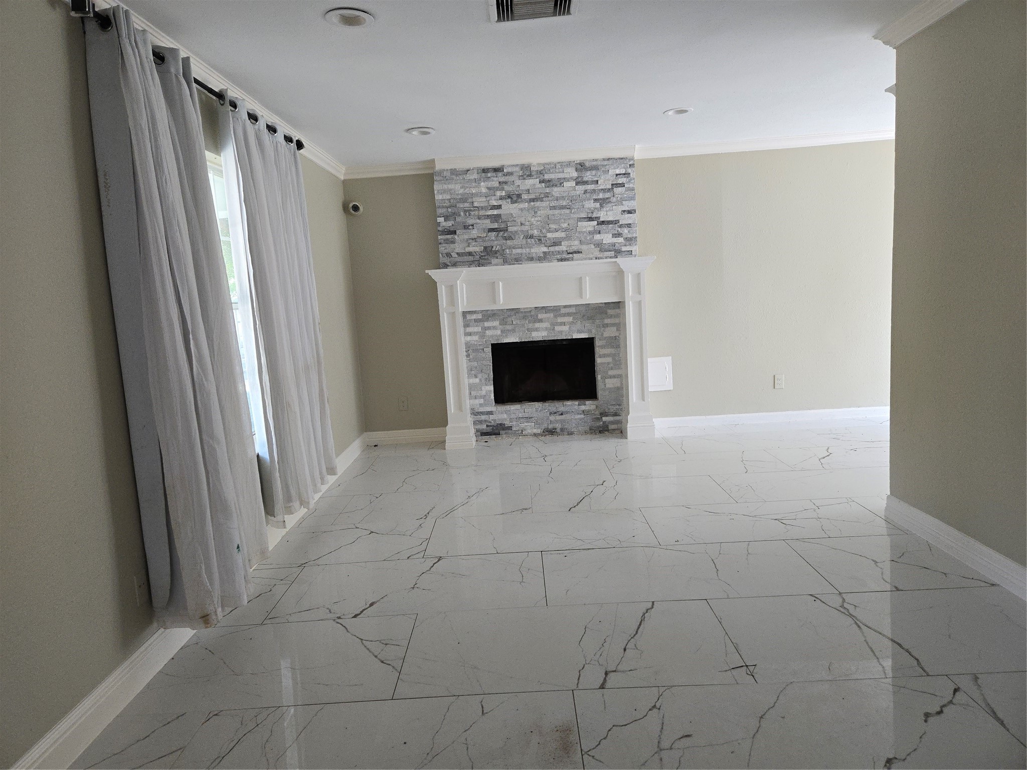 5319 Danfield Drive Property Photo 2