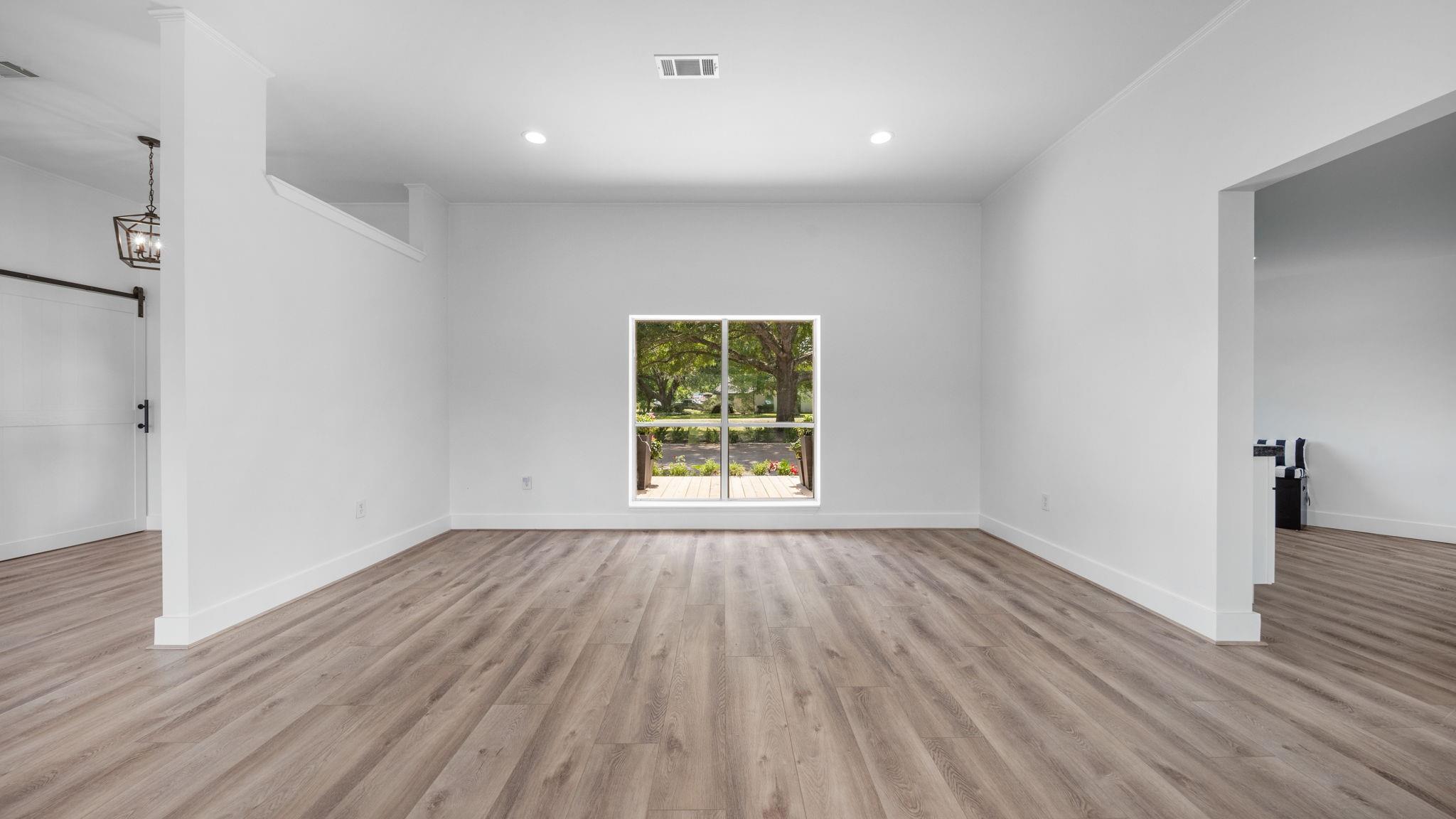 15502 Kitty Hawk Drive Property Photo 25