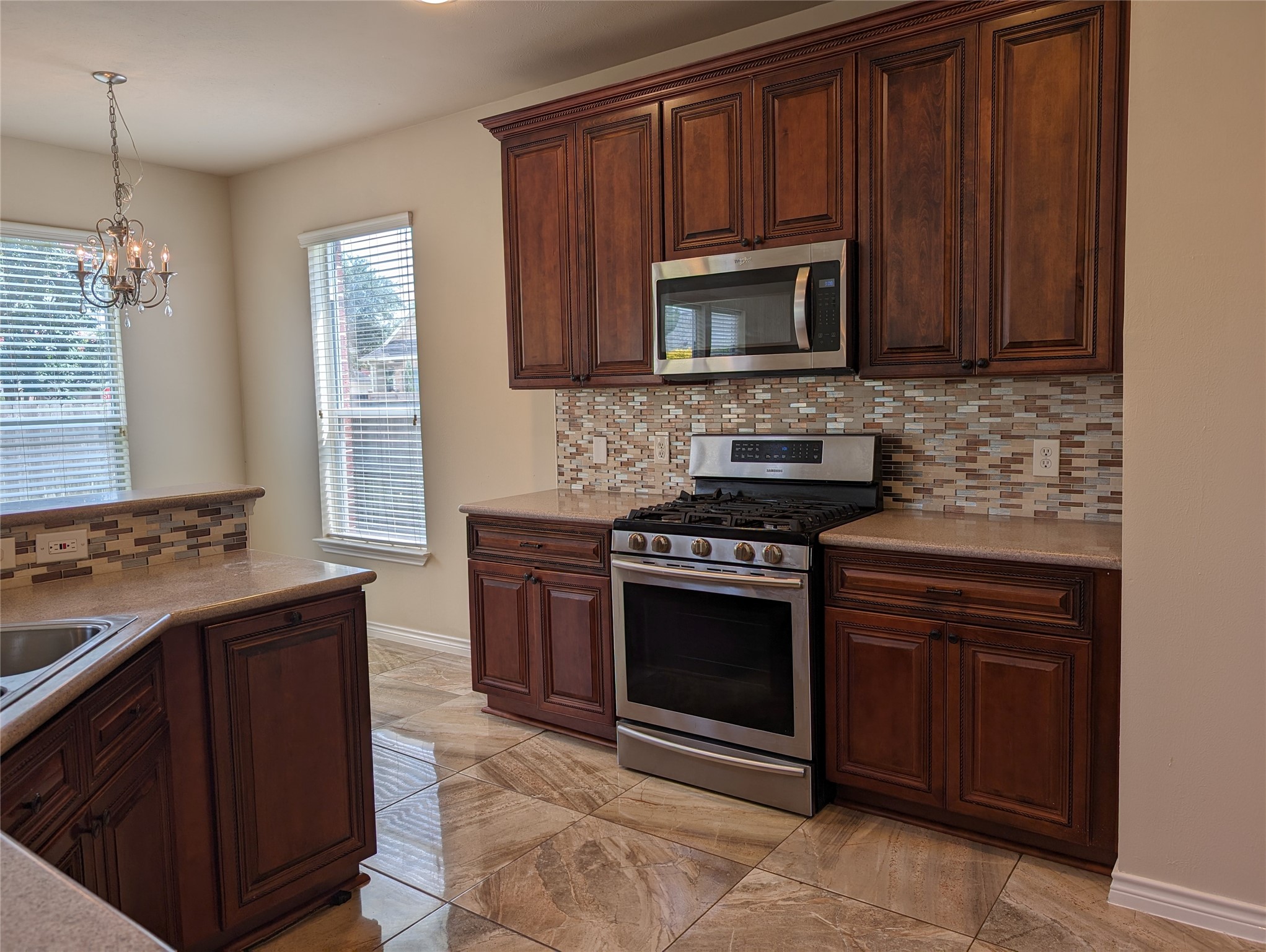 6207 Barkermist Lane Property Photo 10