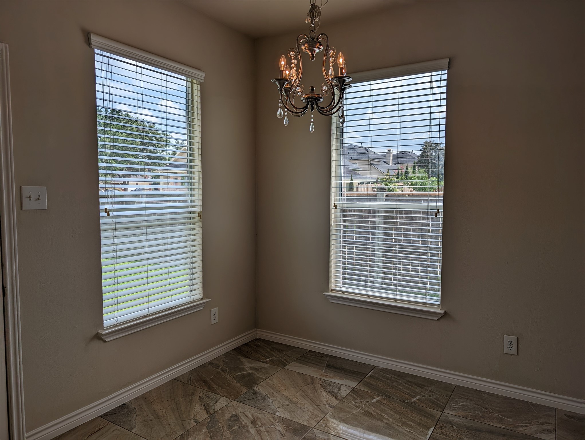6207 Barkermist Lane Property Photo 15