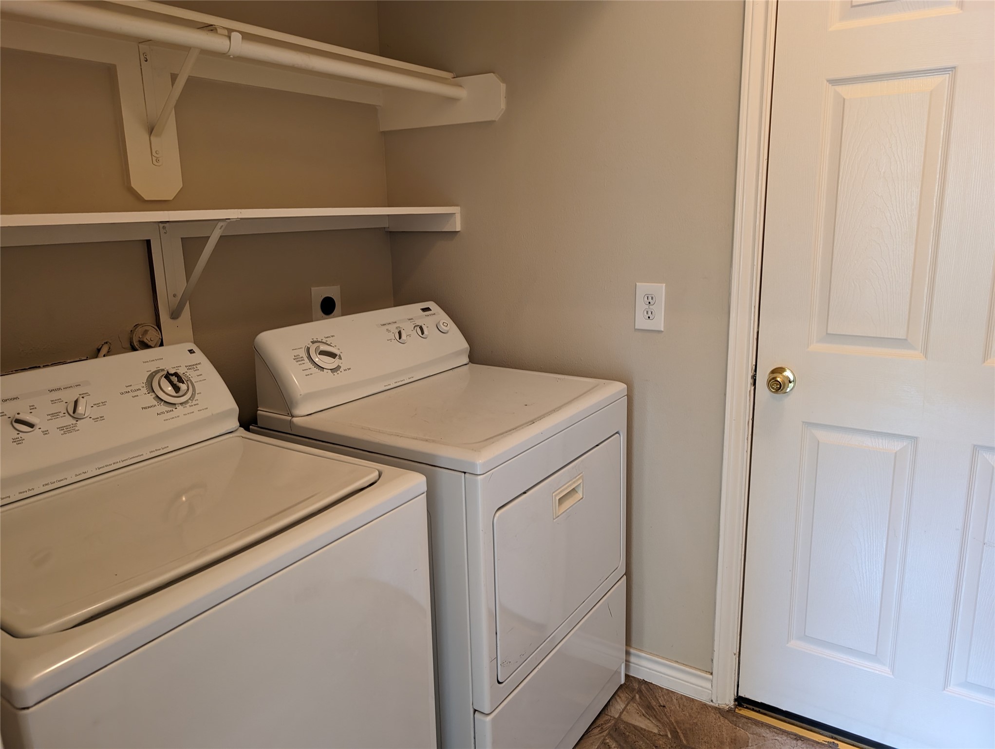 6207 Barkermist Lane Property Photo 22