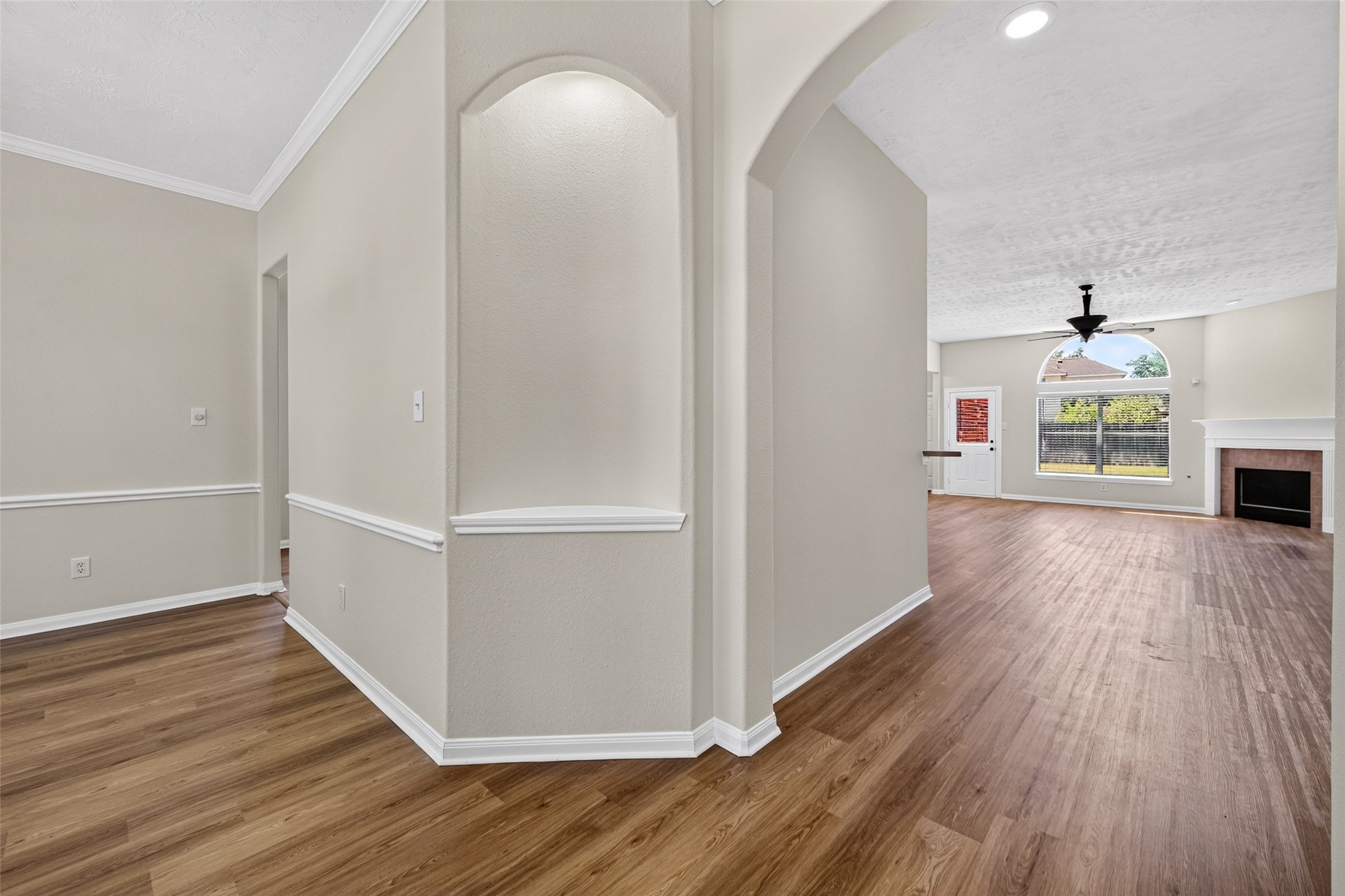 16719 Bishop Knoll Lane Property Photo 11