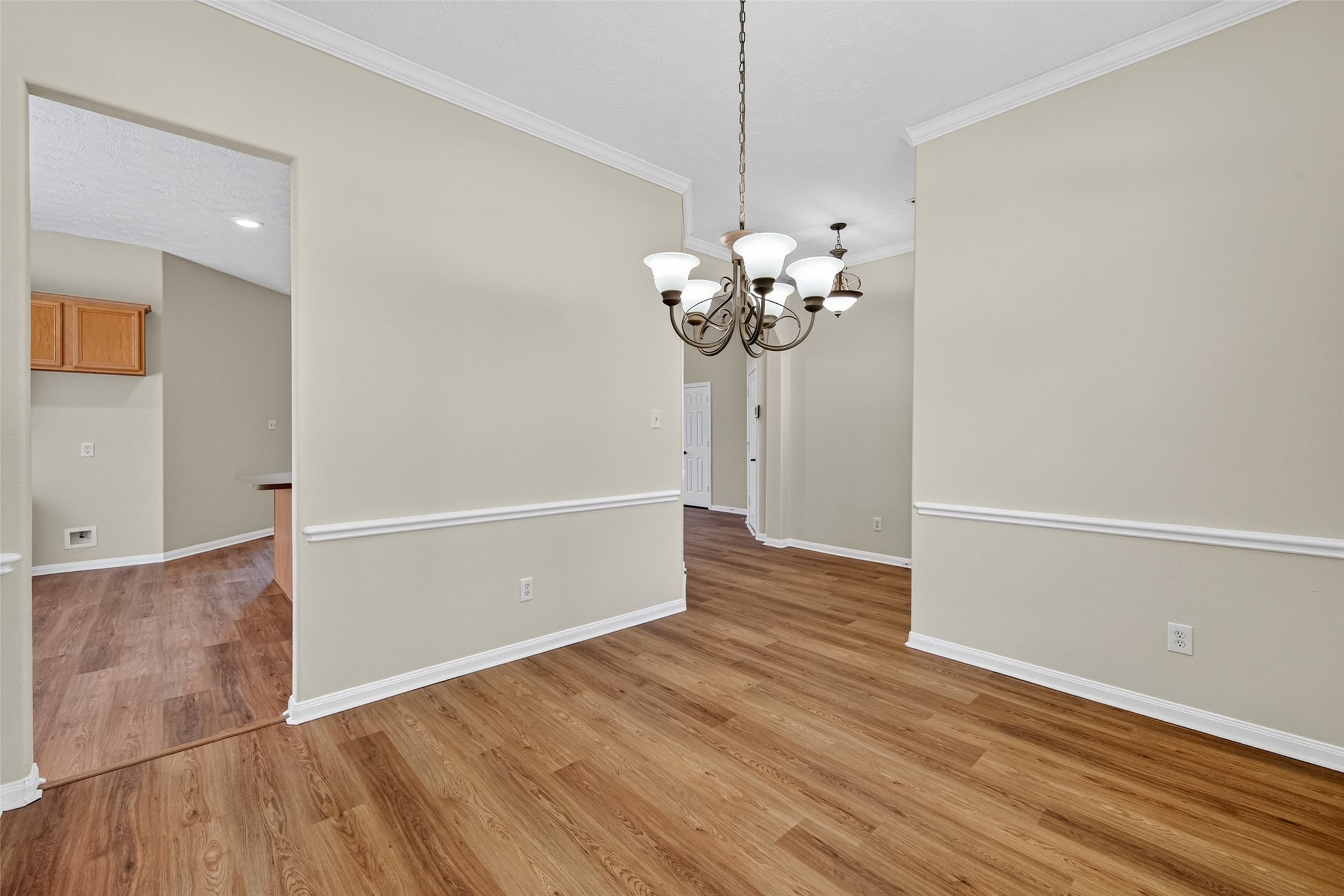 16719 Bishop Knoll Lane Property Photo 13