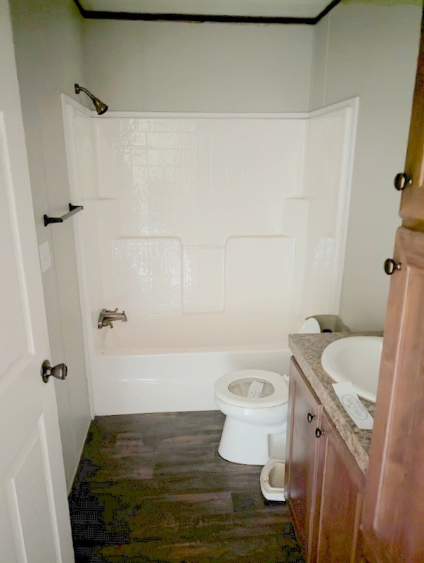 746 Aldredge Circle Property Photo 18