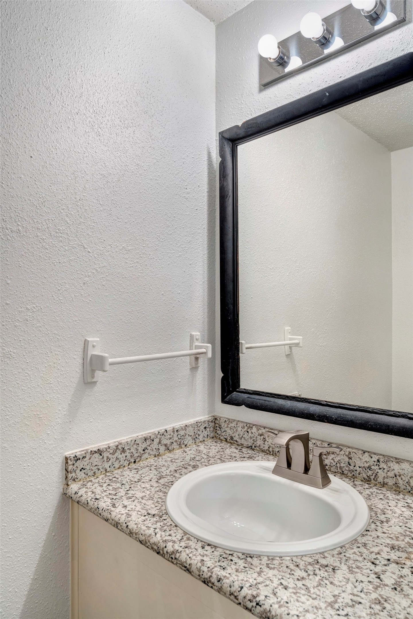 1715 Moritz Drive 27 Property Photo 10