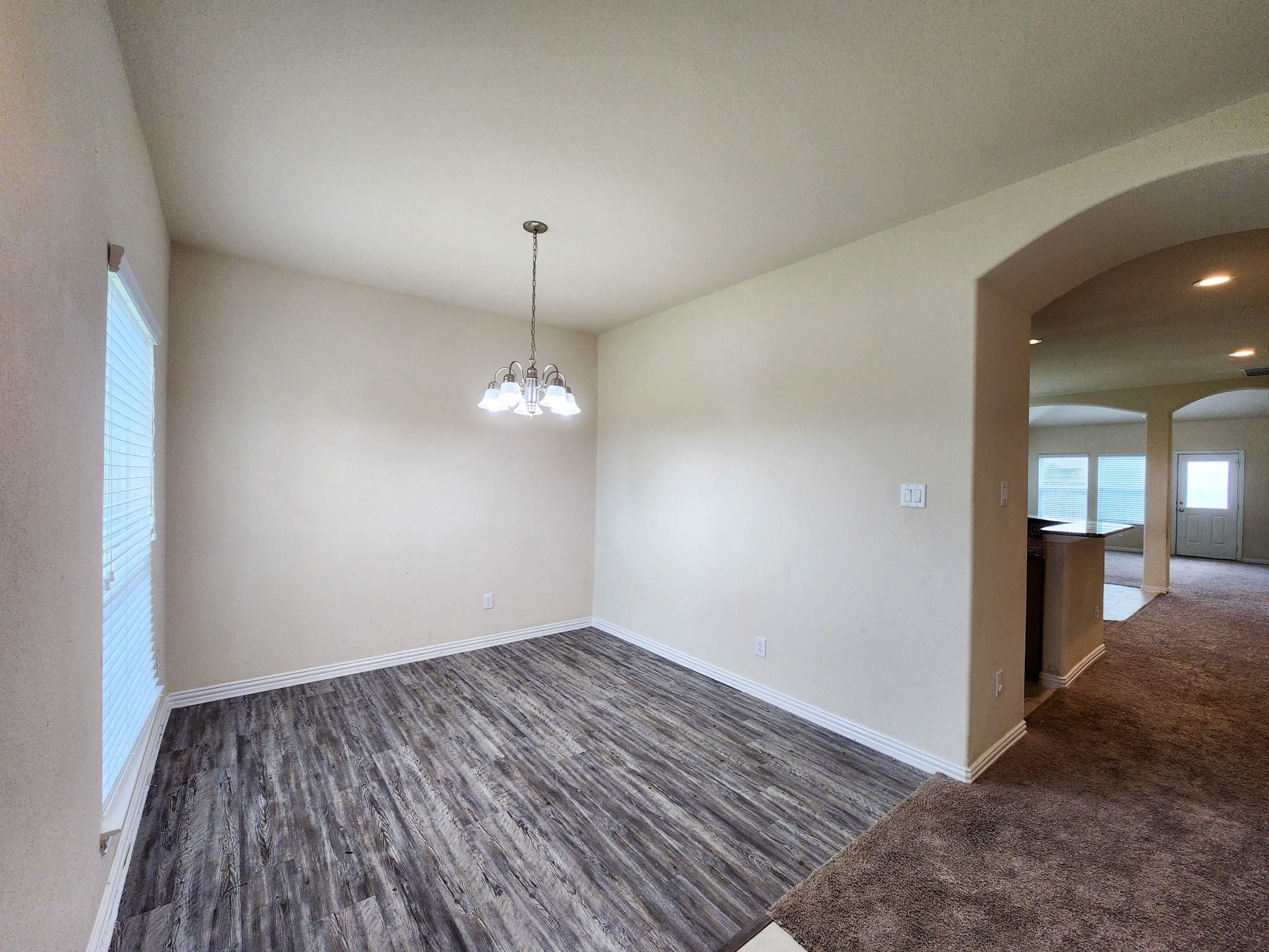 2119 Del Mar Drive Property Photo 4