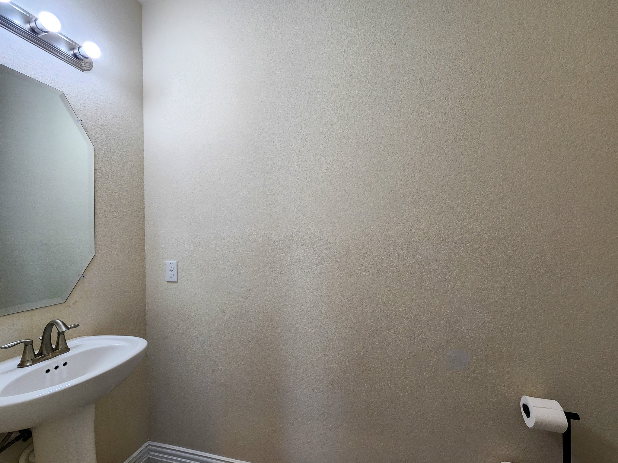 2119 Del Mar Drive Property Photo 11
