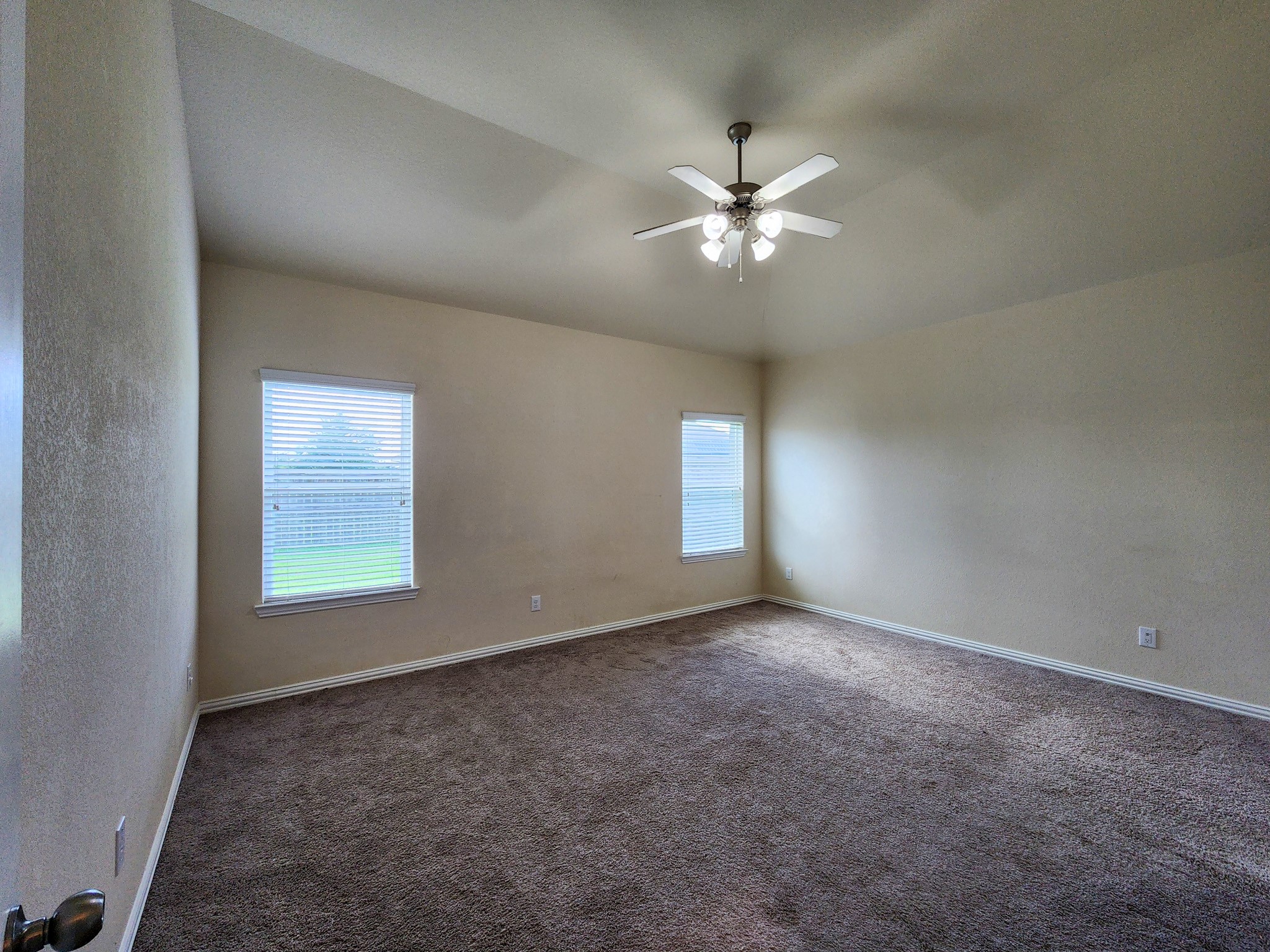 2119 Del Mar Drive Property Photo 12