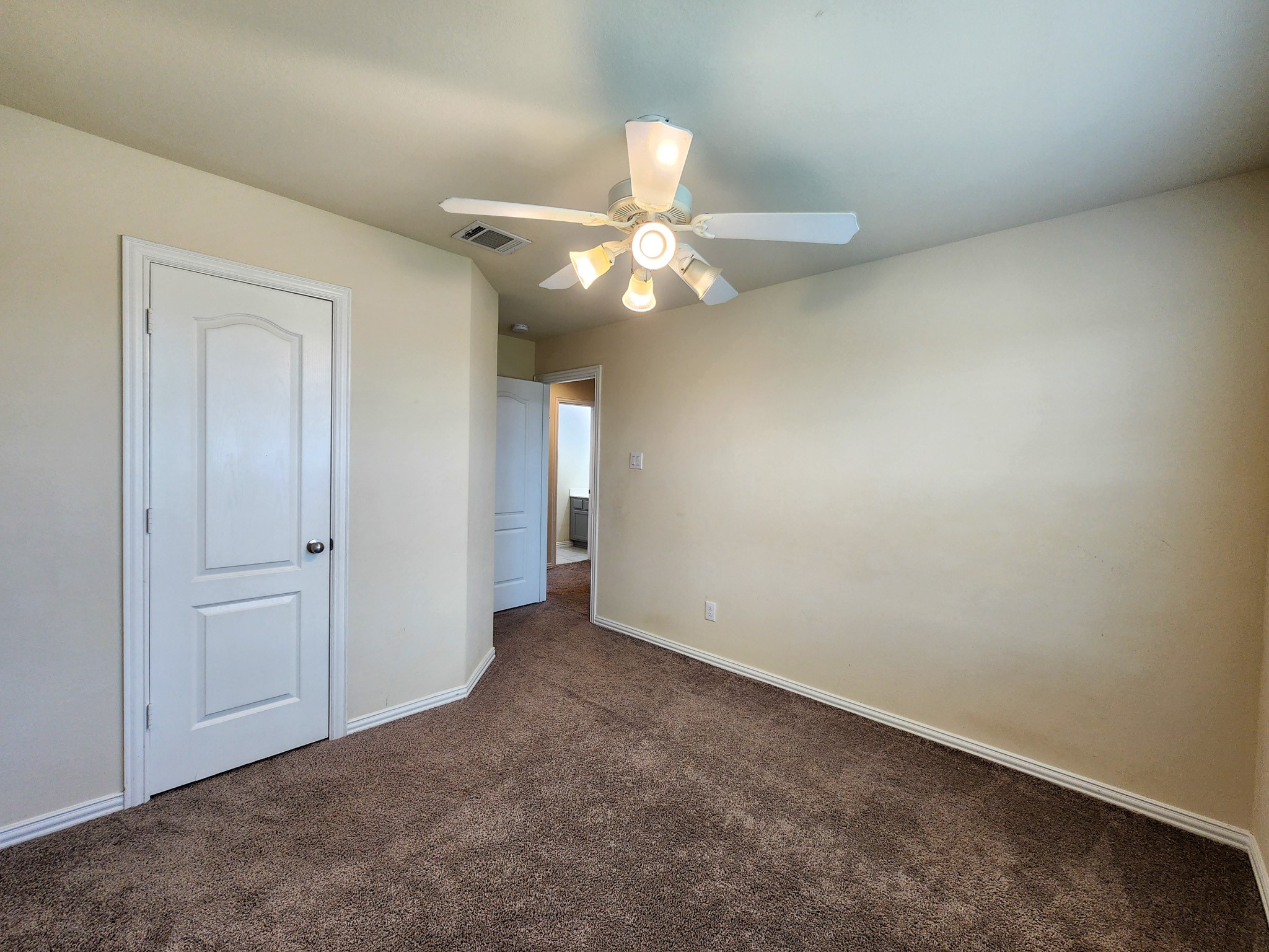 2119 Del Mar Drive Property Photo 24