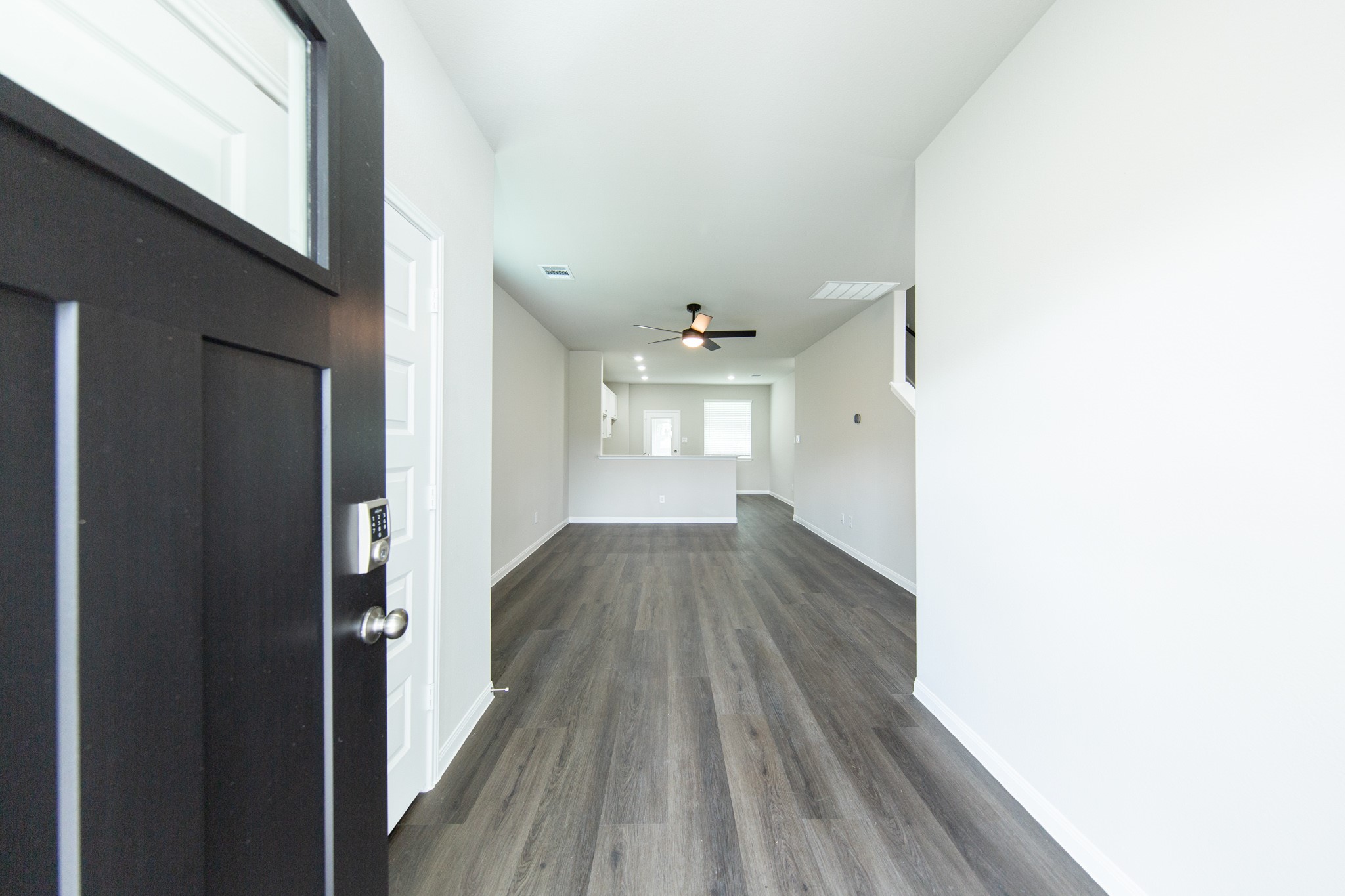 14011 Mount Hunter Drive Property Photo 3