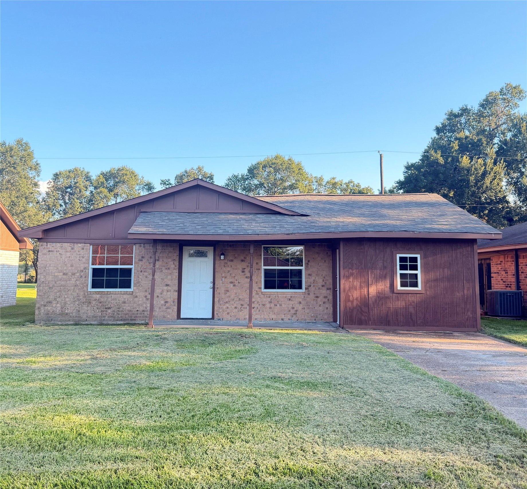 519 Magnolia Avenue Property Photo 1