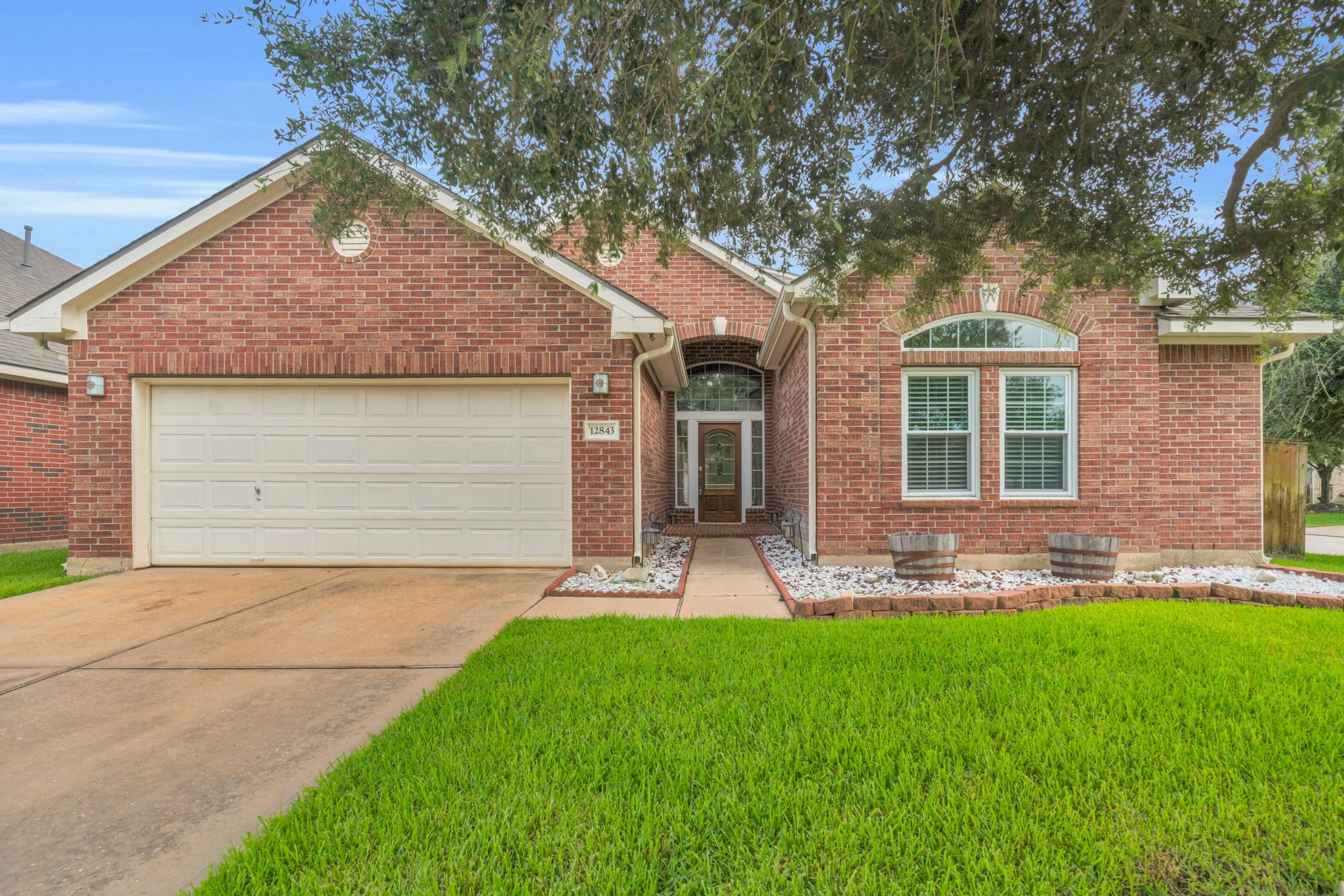 12843 Sherlock Acres Drive Property Photo 1