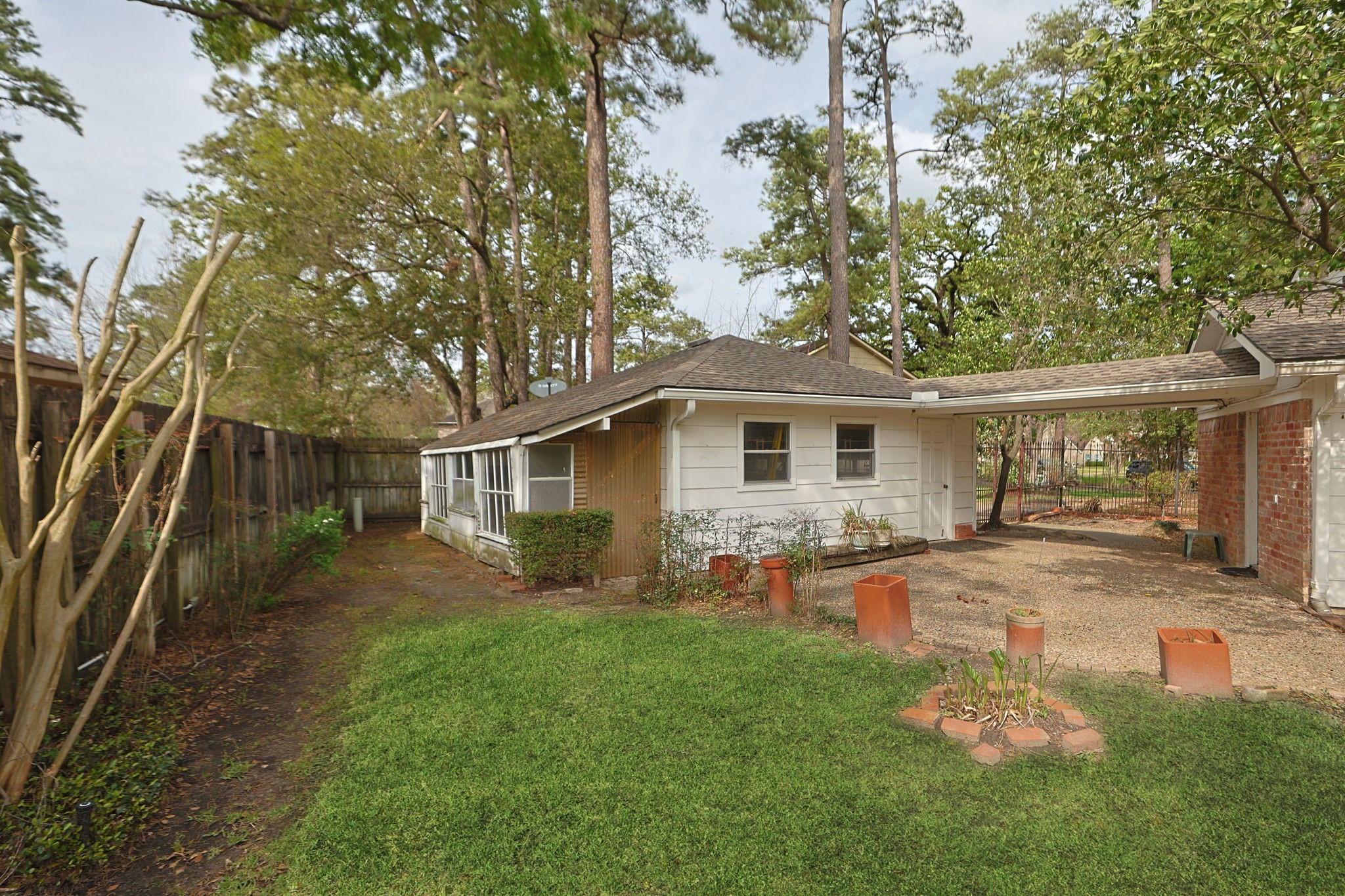 17507 Oxhill Court Property Photo 33