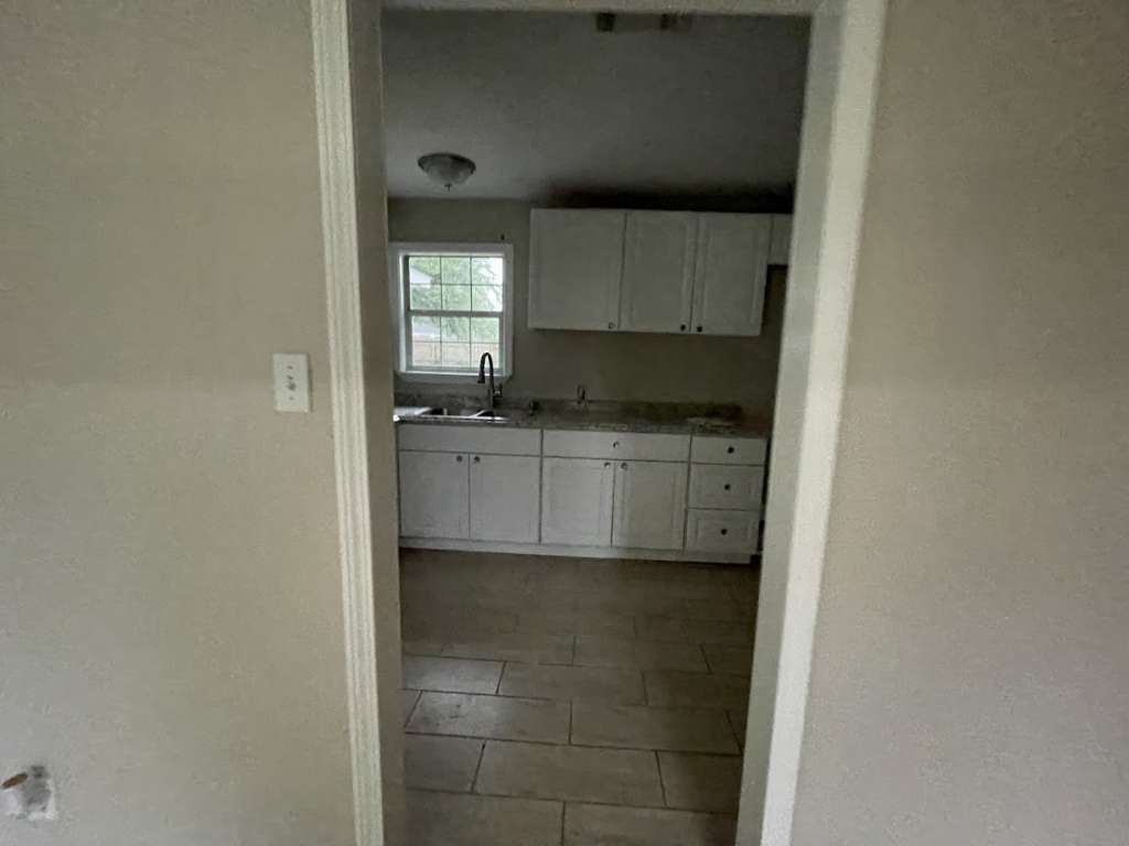 8914 Kellett Street Property Photo 4