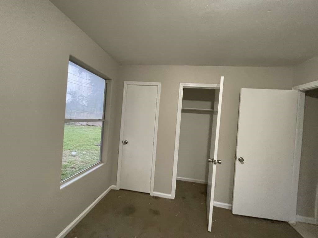 8914 Kellett Street Property Photo 6
