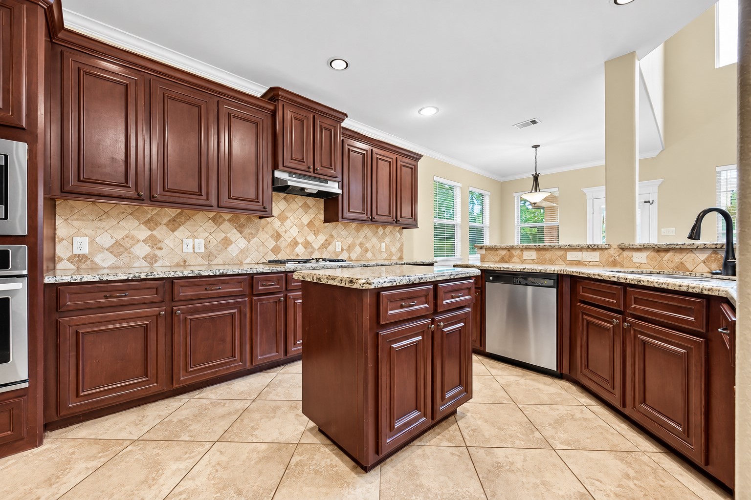 18344 Wisp Willow Way Property Photo 11