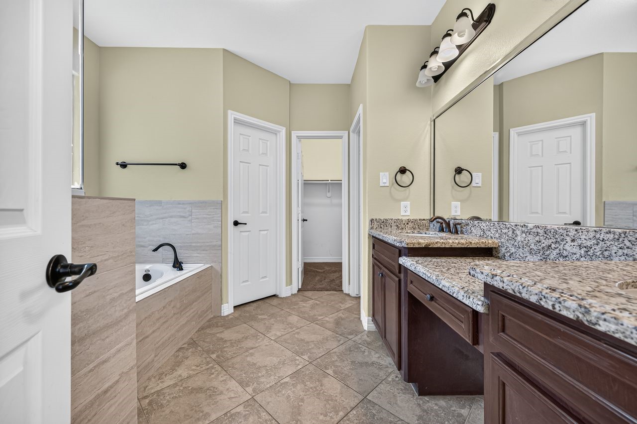 18344 Wisp Willow Way Property Photo 13