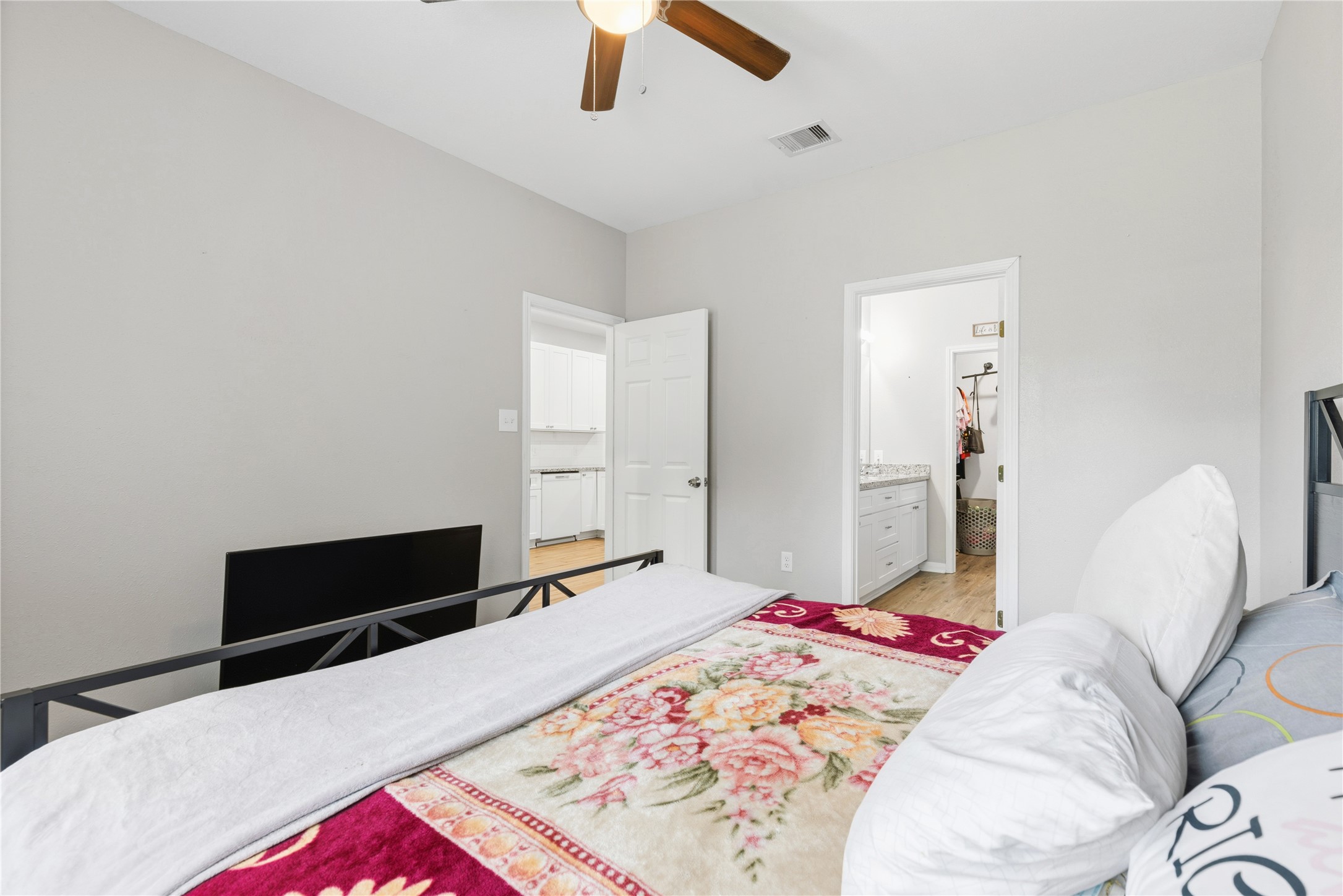 405 W Worsham Street Property Photo 10