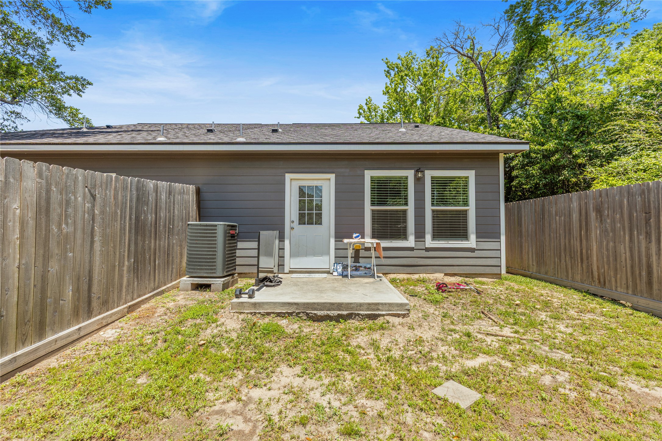 405 W Worsham Street Property Photo 15