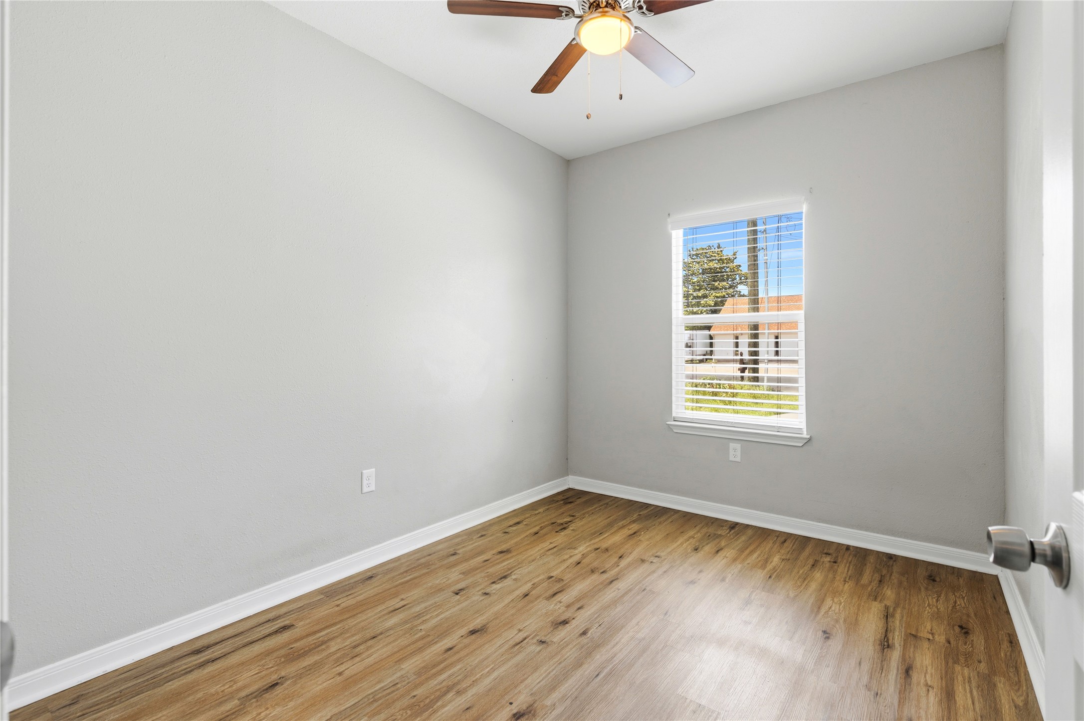 405 W Worsham Street Property Photo 25