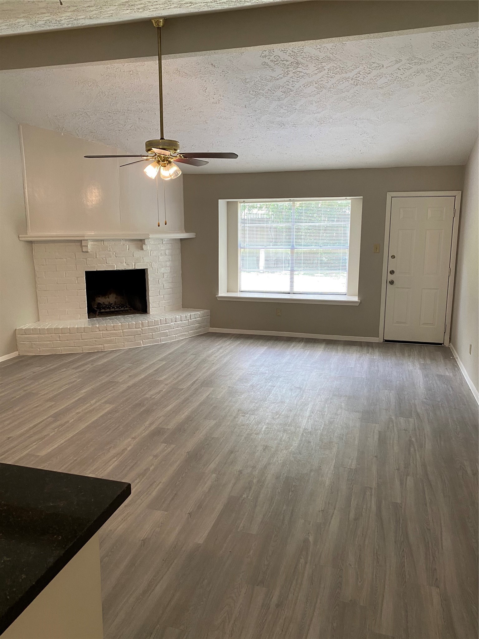 7547 Winkle Wood Lane Property Photo 9