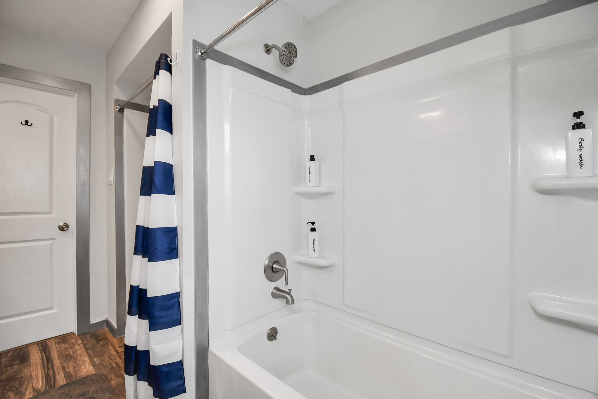15711 Creekhaven Drive Property Photo 20