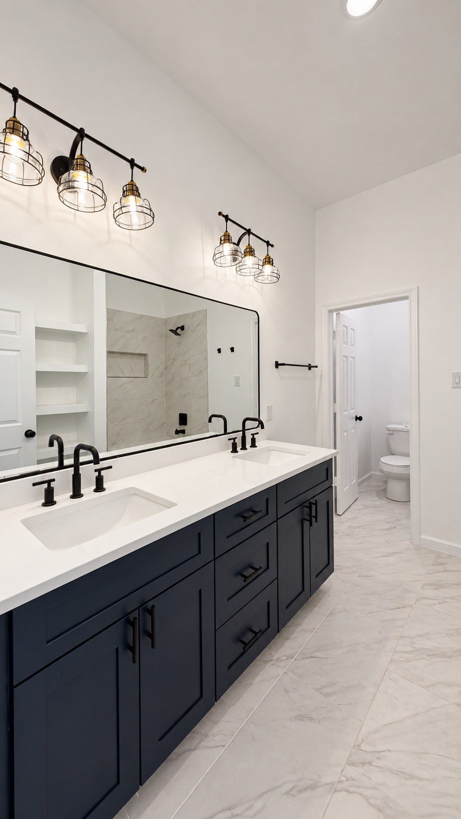 8715 Victoria Forest Drive Property Photo 19