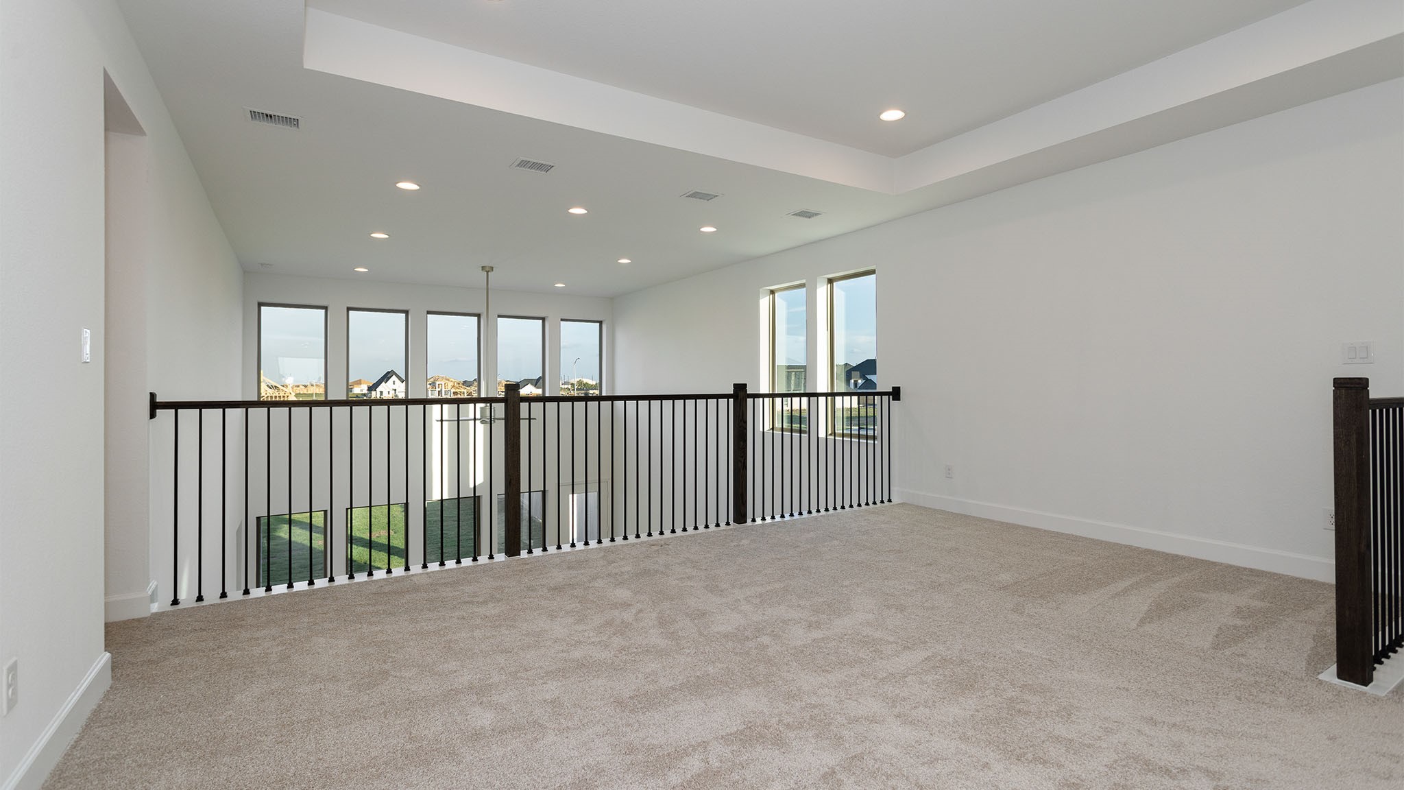 1635 Shadow Bank Drive Property Photo 10