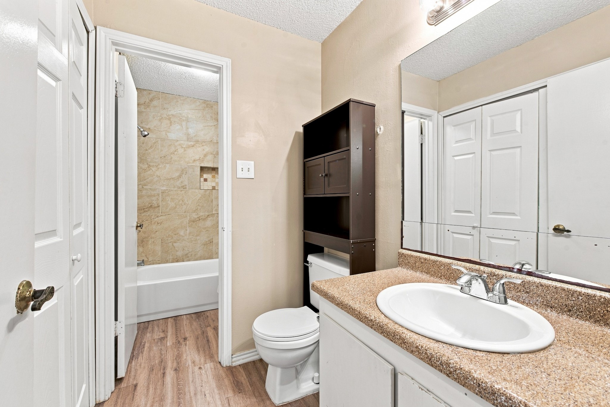 400 Fall Circle A Property Photo 15