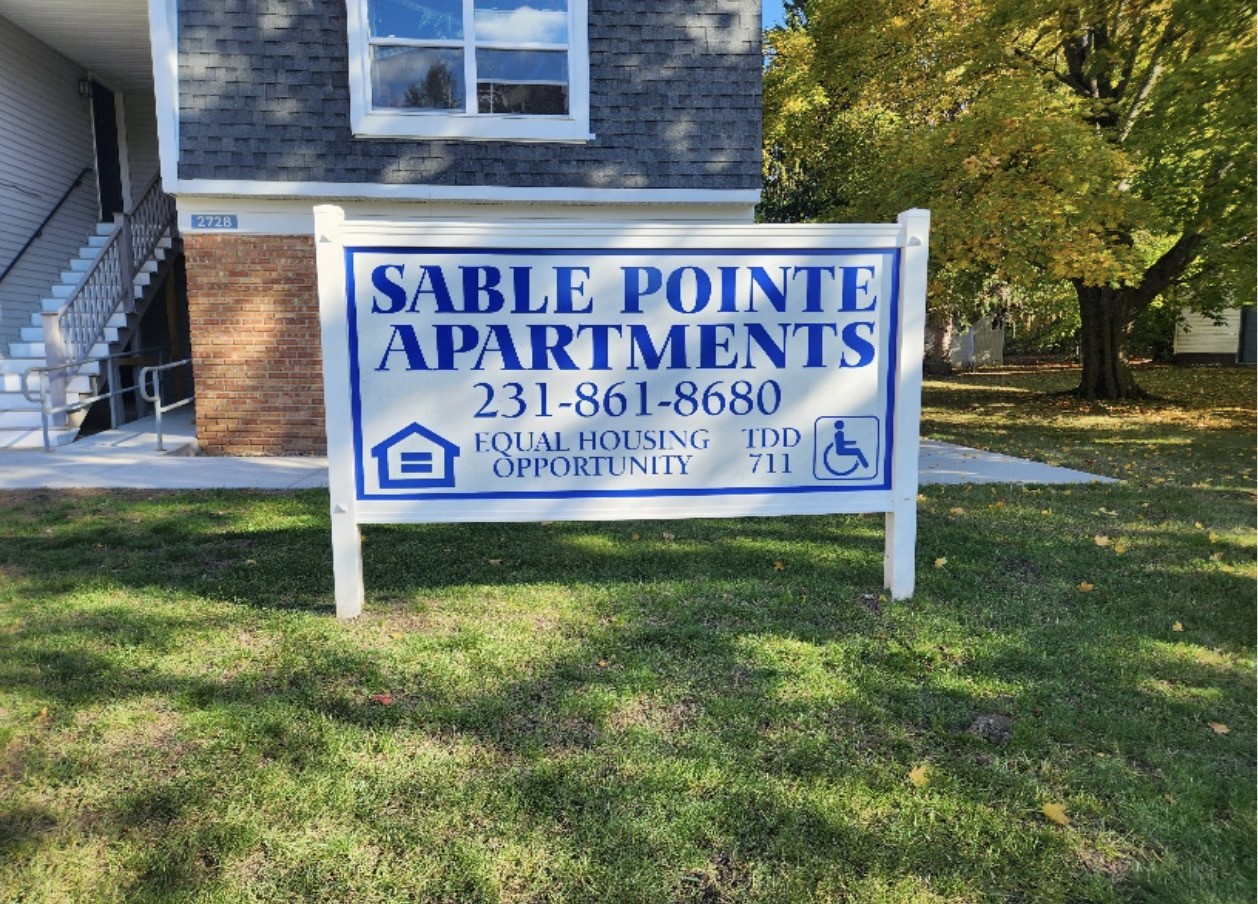 907 S State Street Property Photo 4
