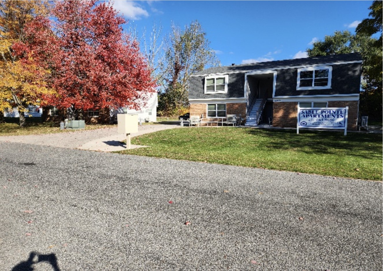 907 S State Street Property Photo 5