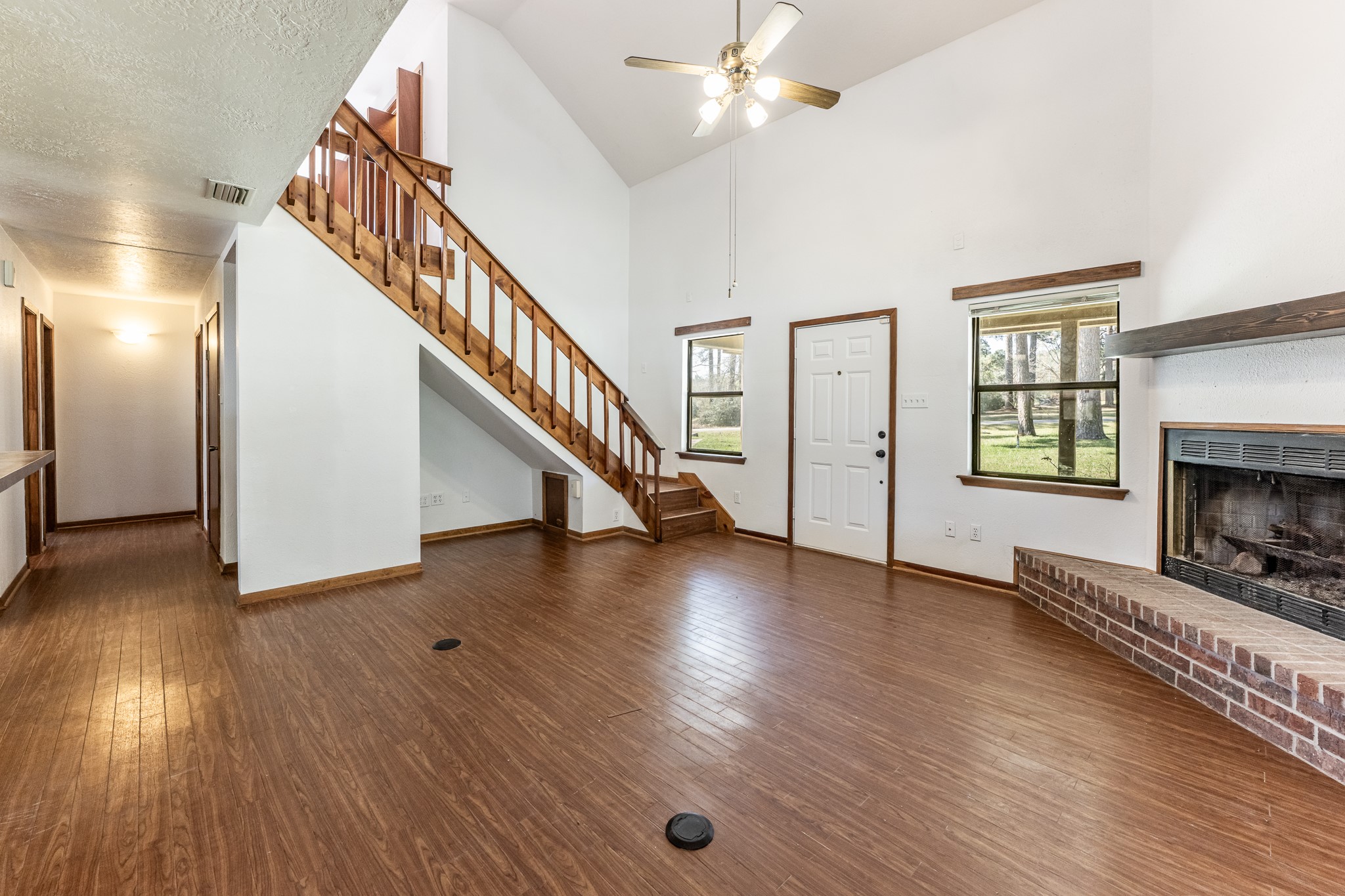 191 Timber Bay Drive Property Photo 14