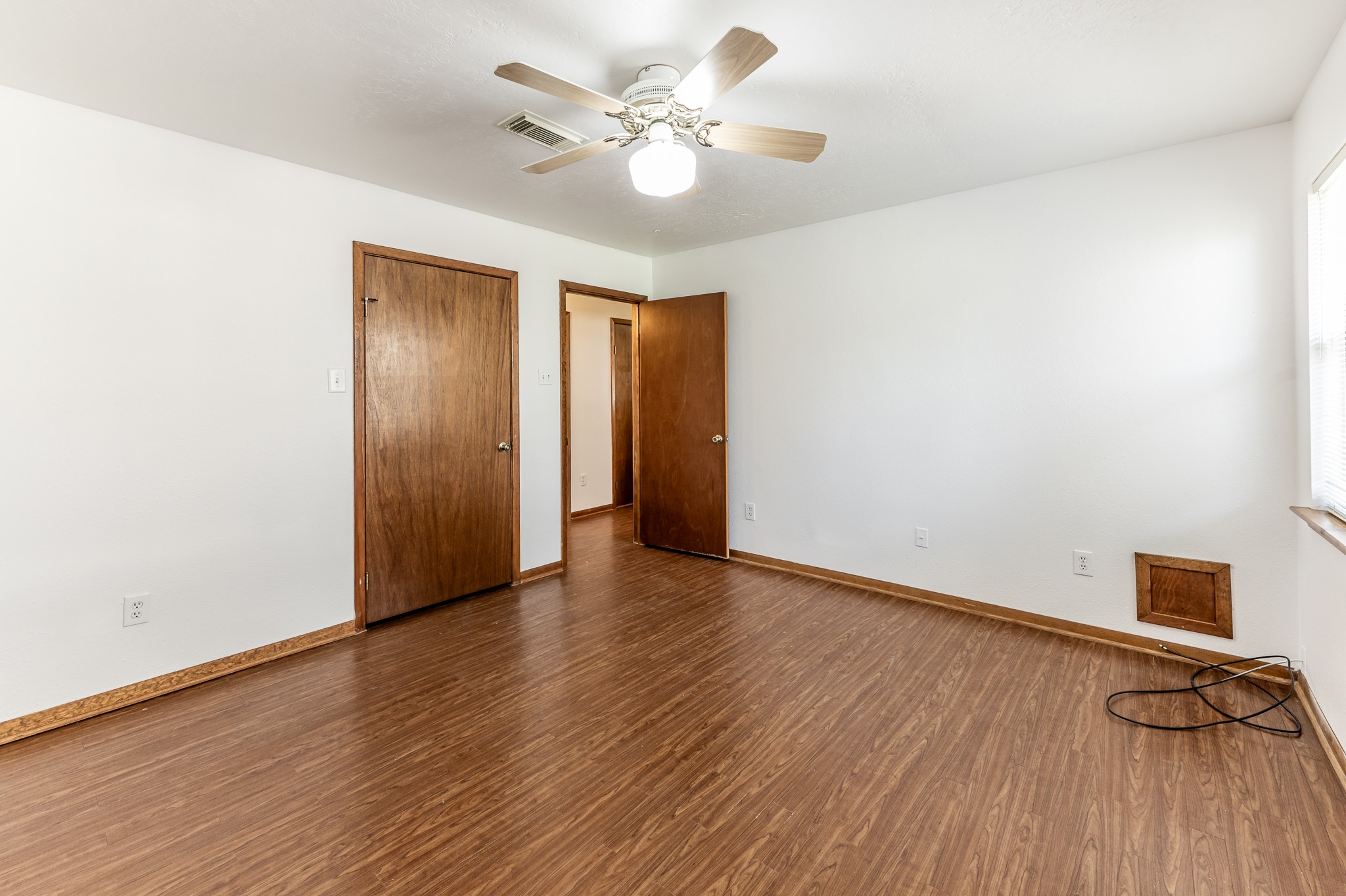 191 Timber Bay Drive Property Photo 19