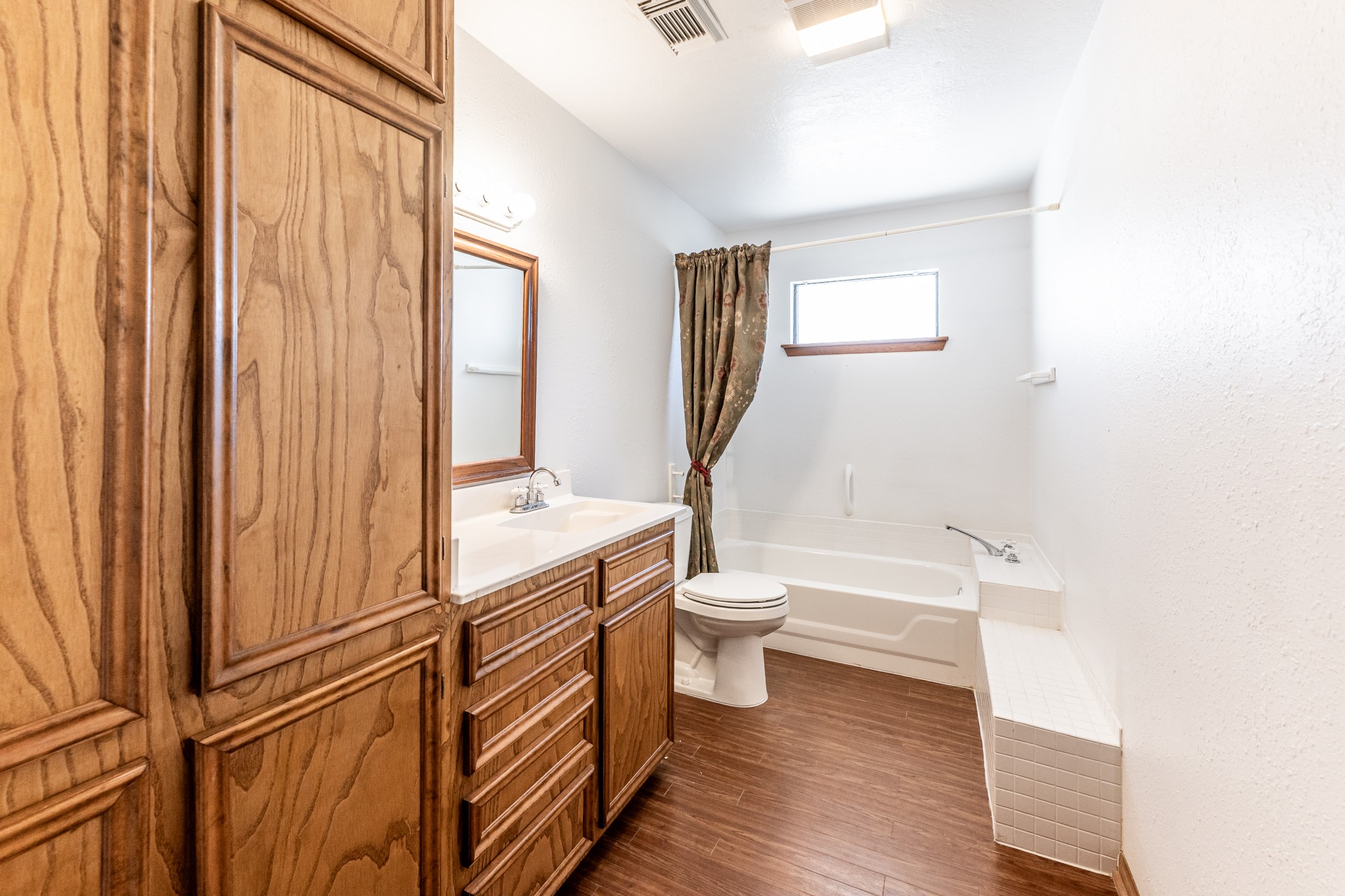 191 Timber Bay Drive Property Photo 20