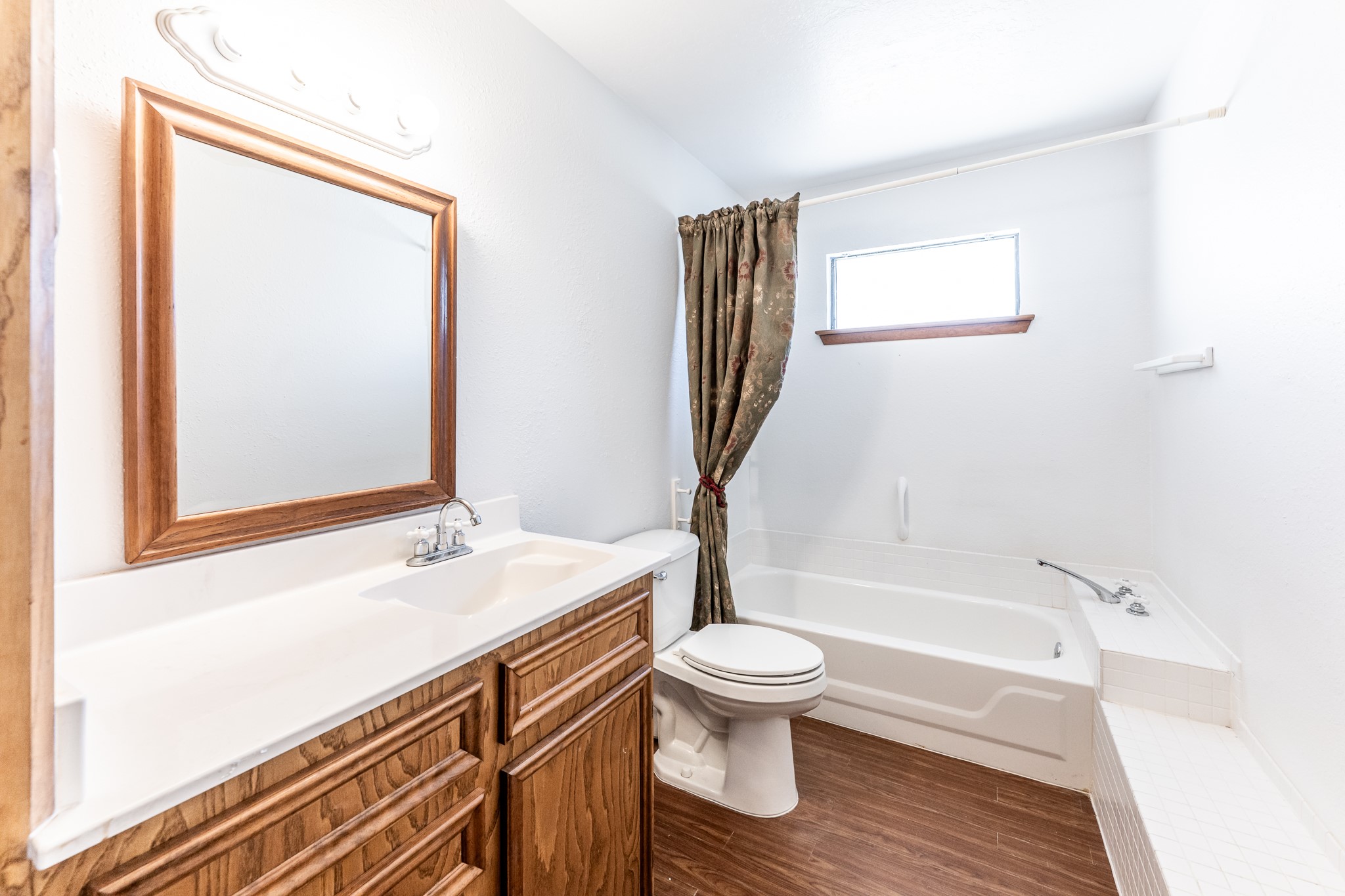 191 Timber Bay Drive Property Photo 21