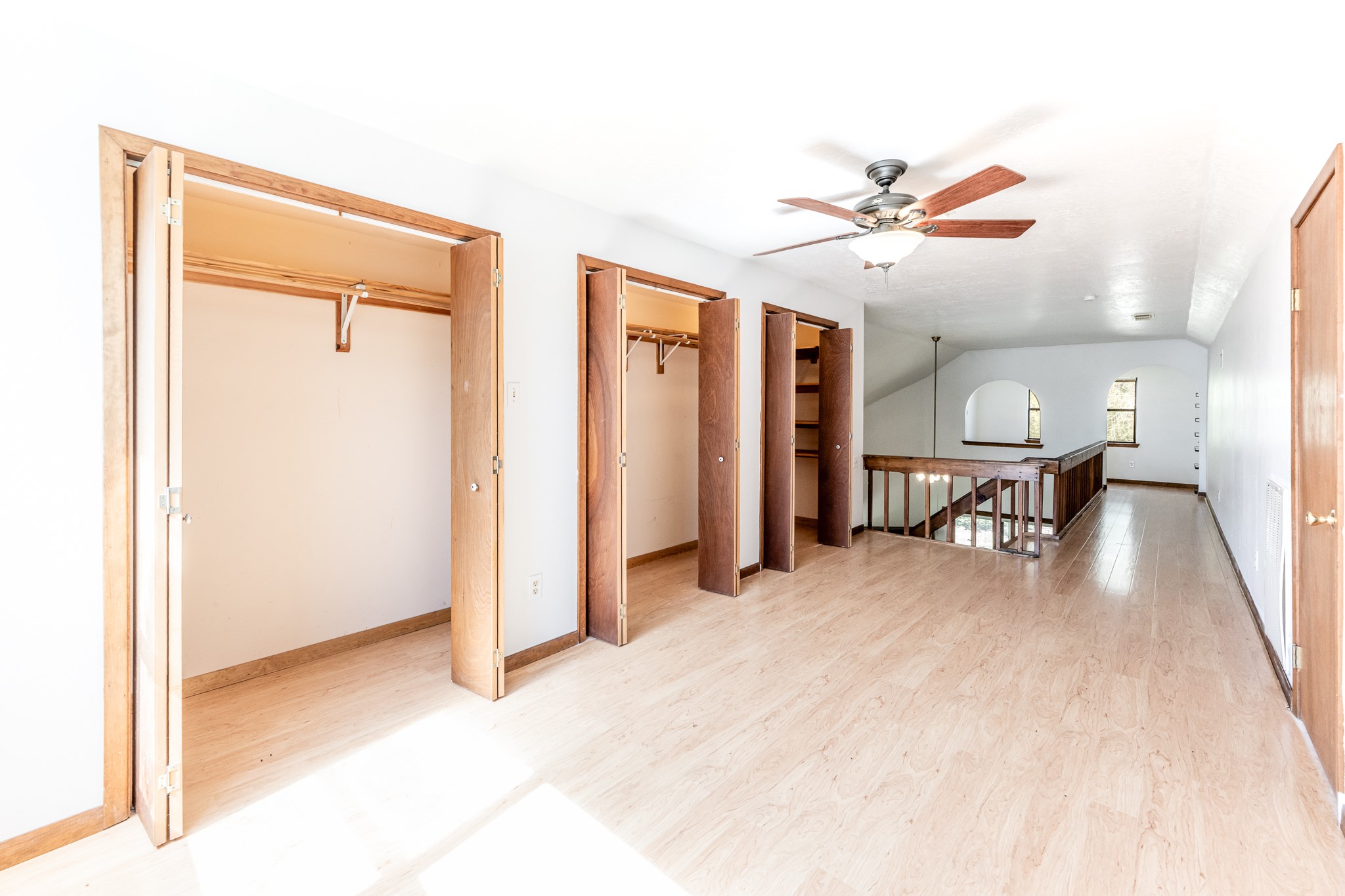 191 Timber Bay Drive Property Photo 23