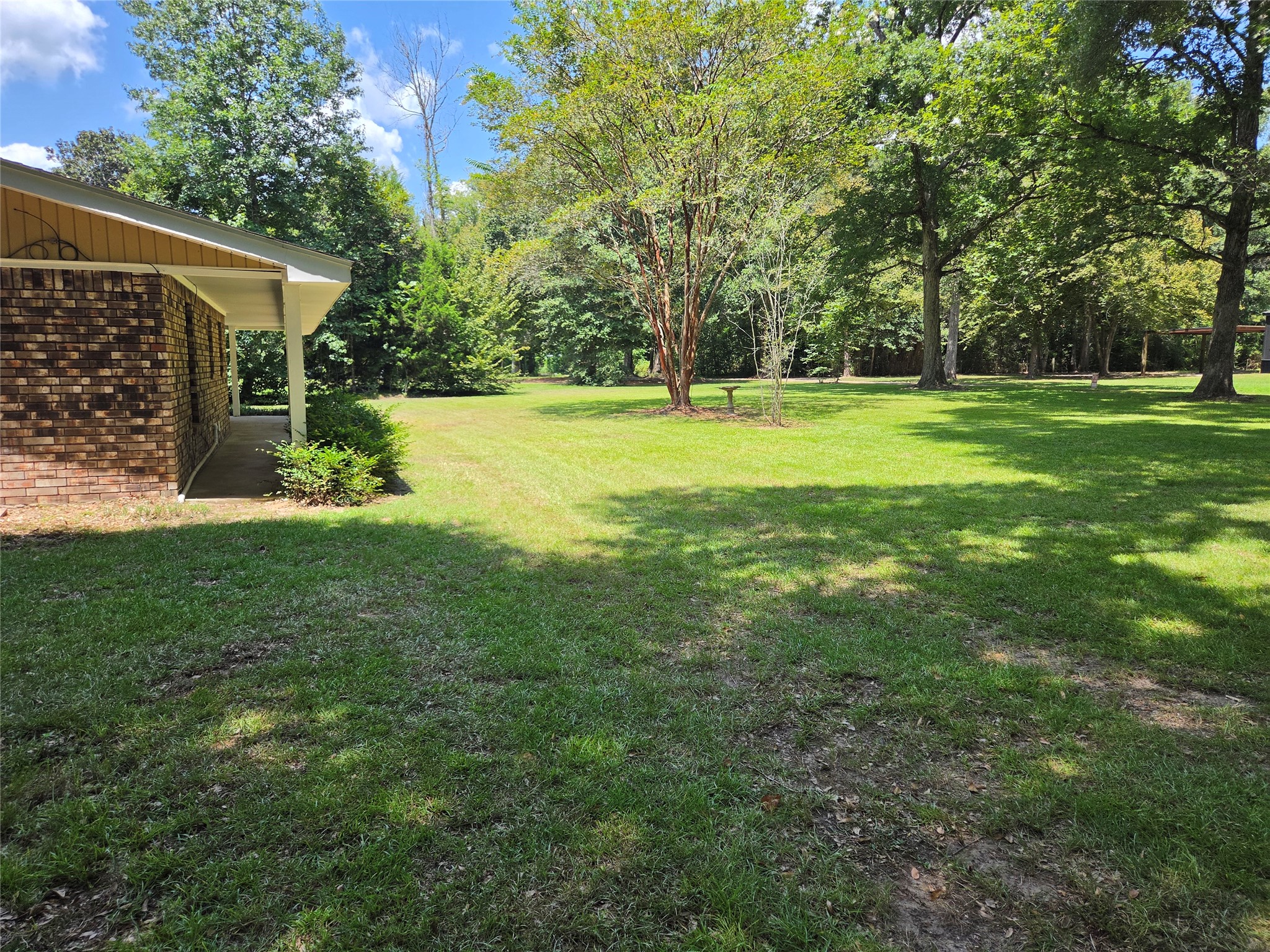 22647 Kelly Drive Property Photo 4