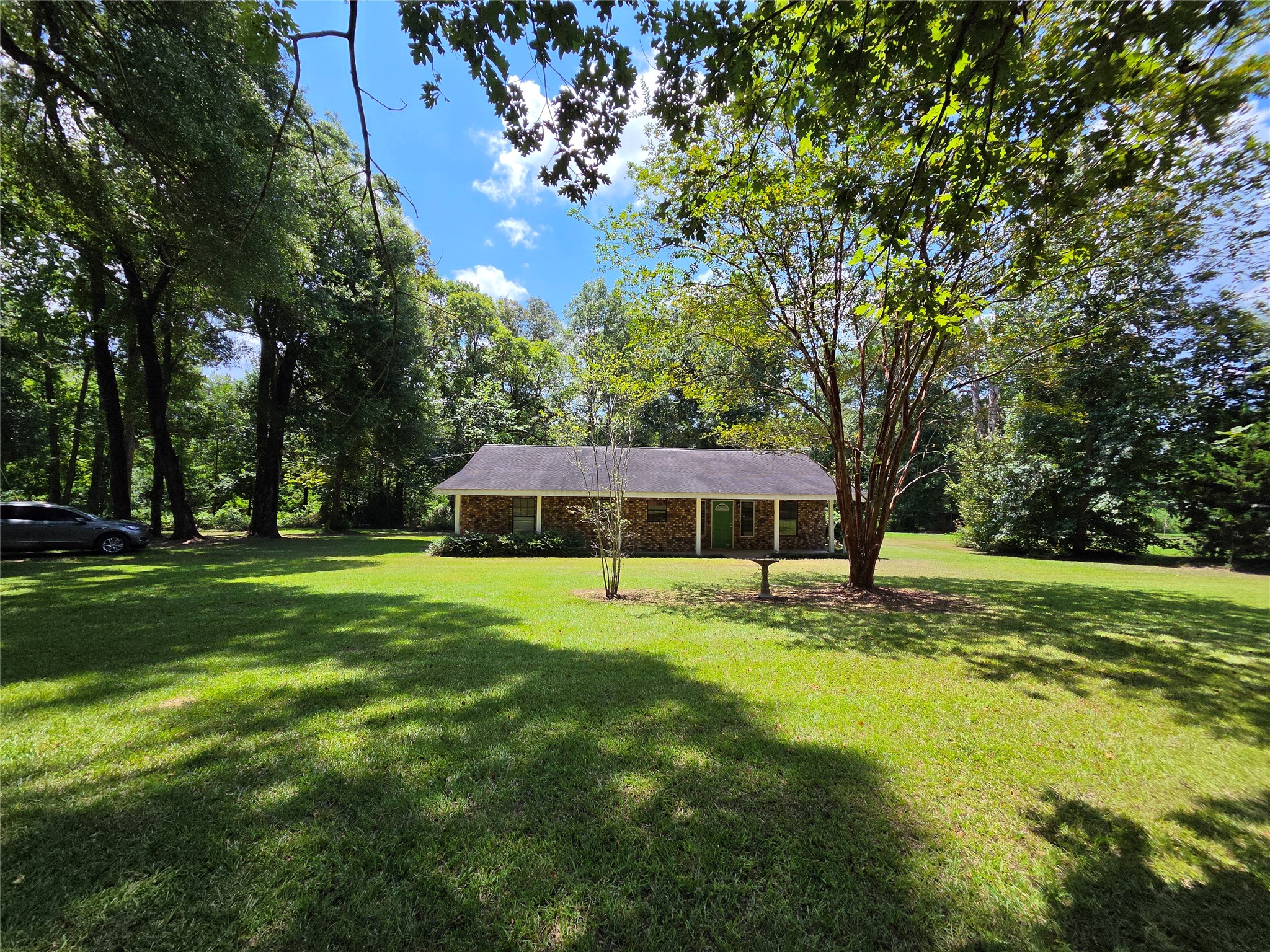 22647 Kelly Drive Property Photo 6