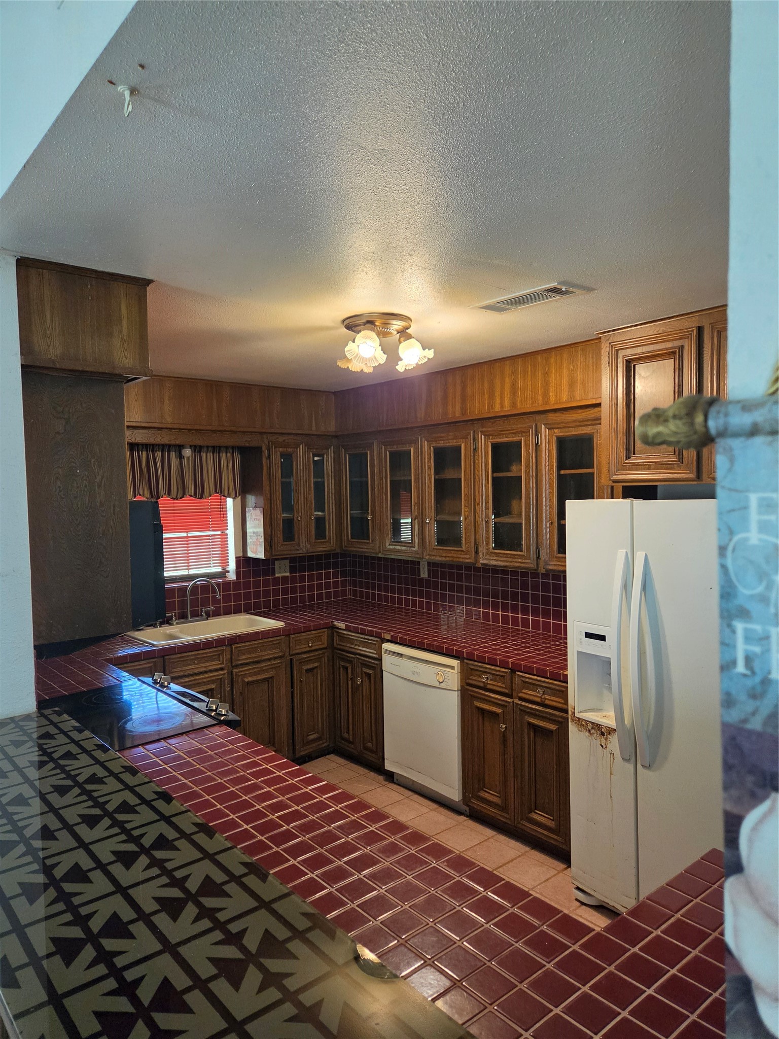 22647 Kelly Drive Property Photo 14