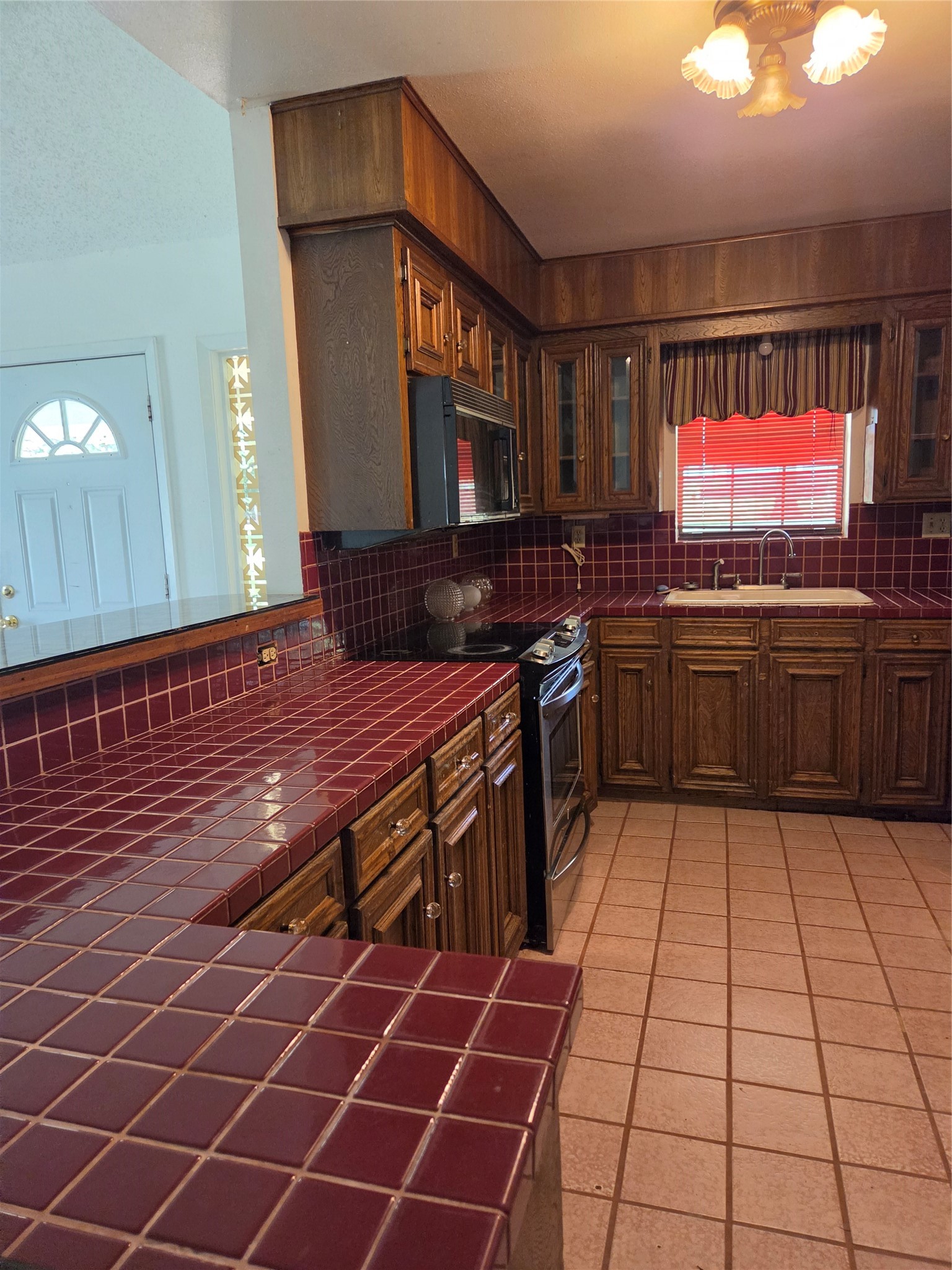 22647 Kelly Drive Property Photo 15