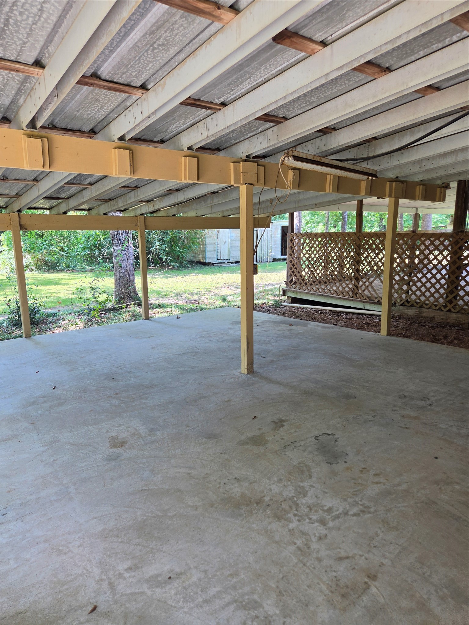 22647 Kelly Drive Property Photo 29