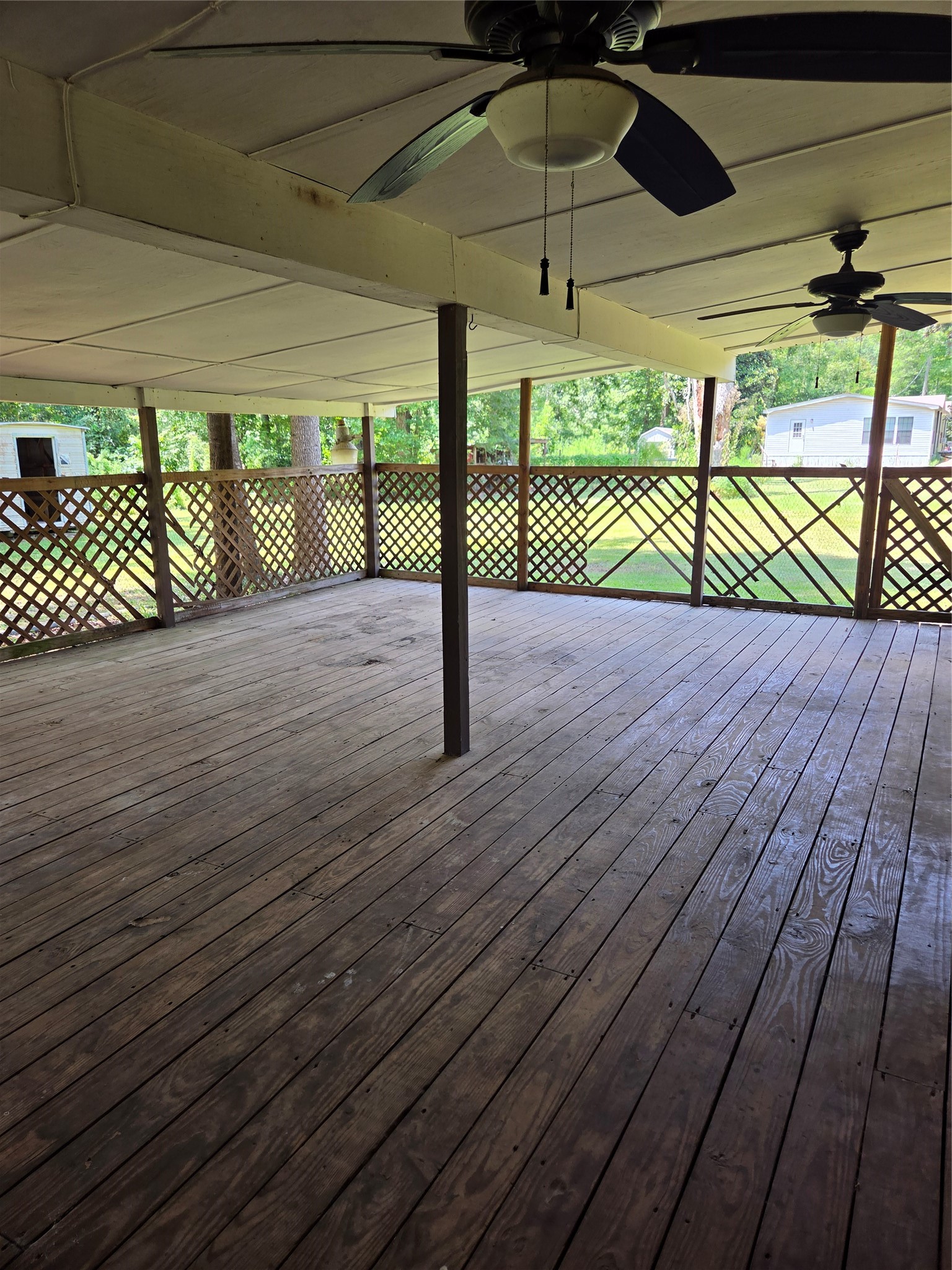 22647 Kelly Drive Property Photo 31