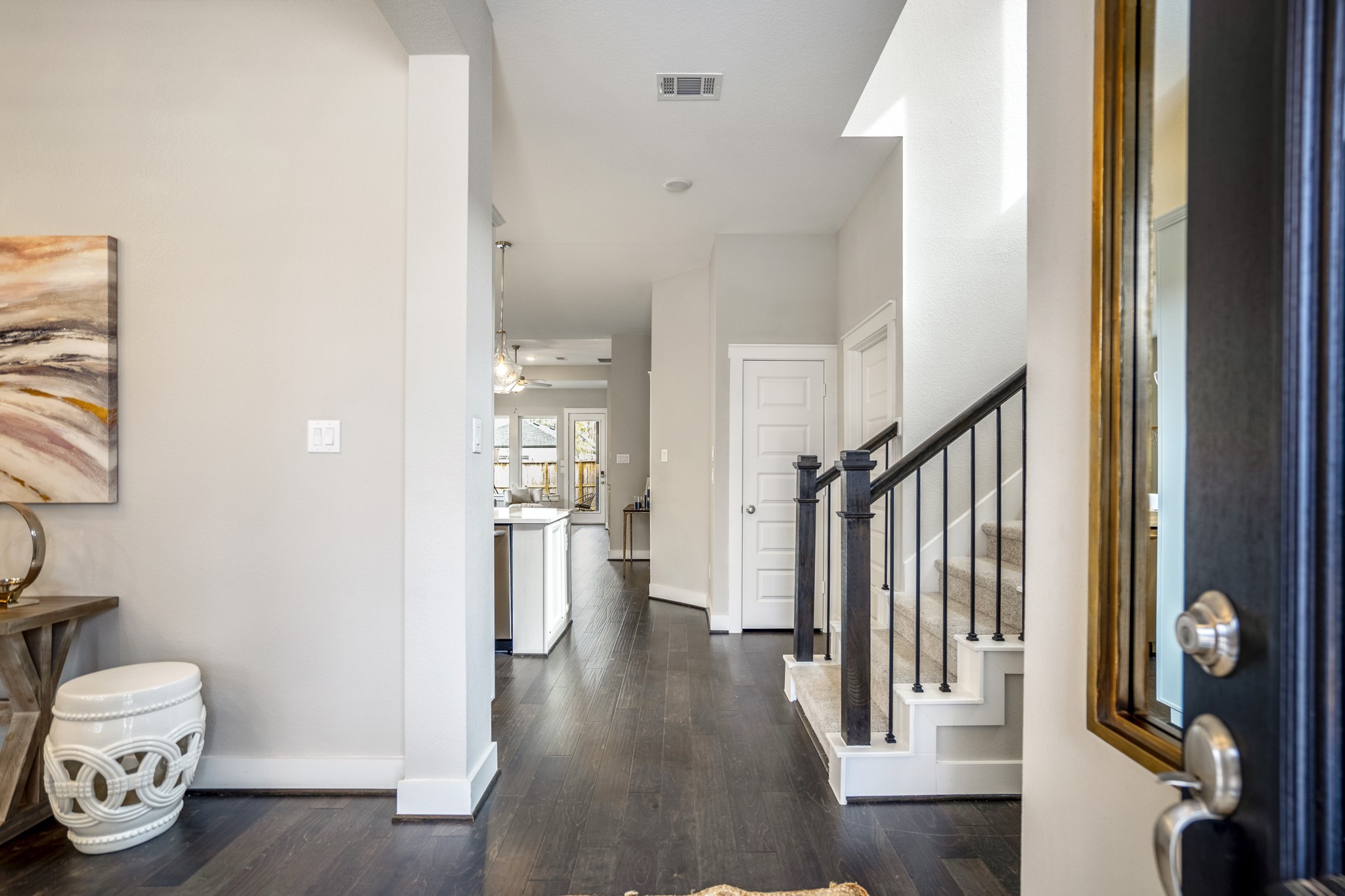 222 Thistle Drive Property Photo 3