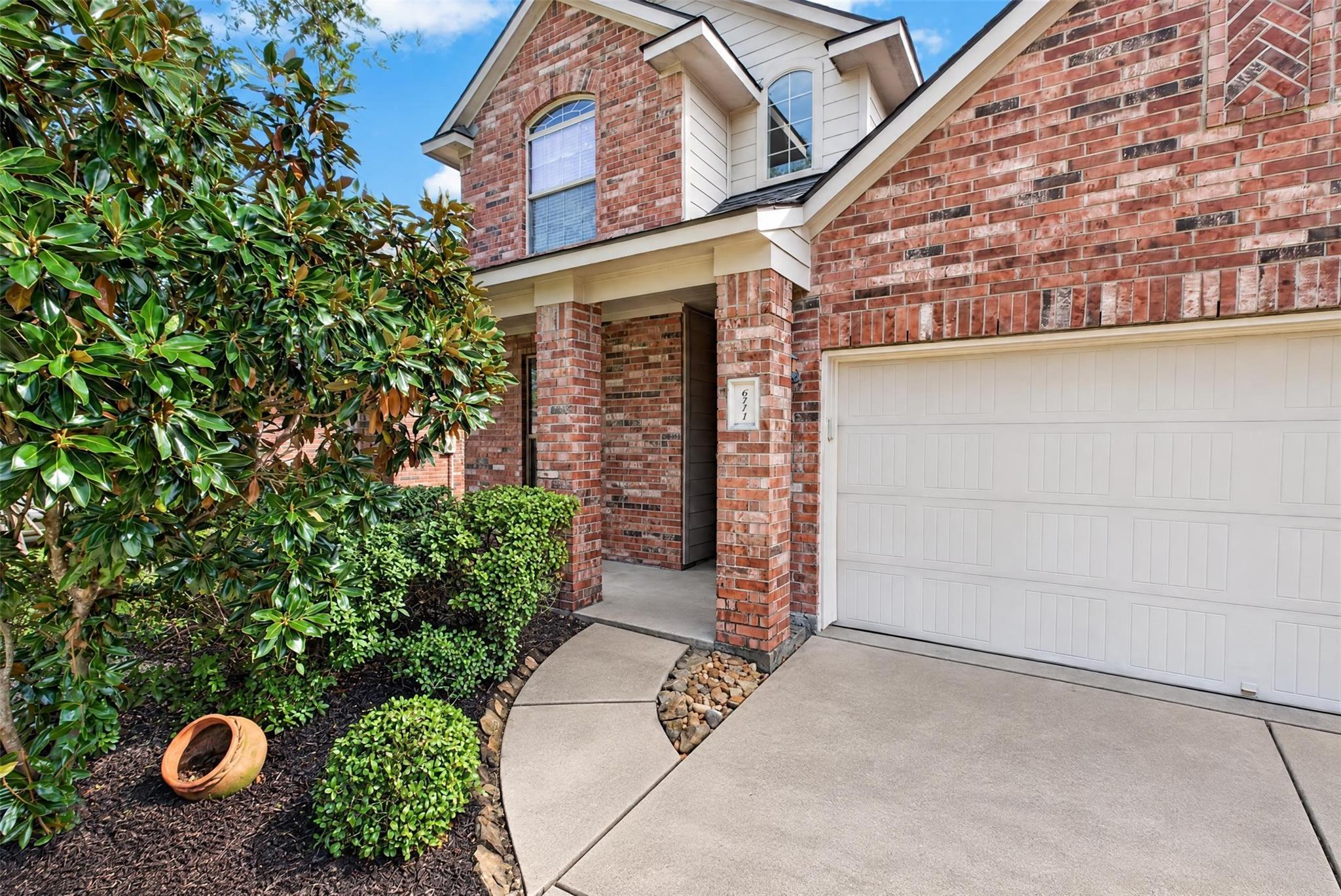 6111 Sierra Springs Lane, Katy Tx 77494 Property Photo 2