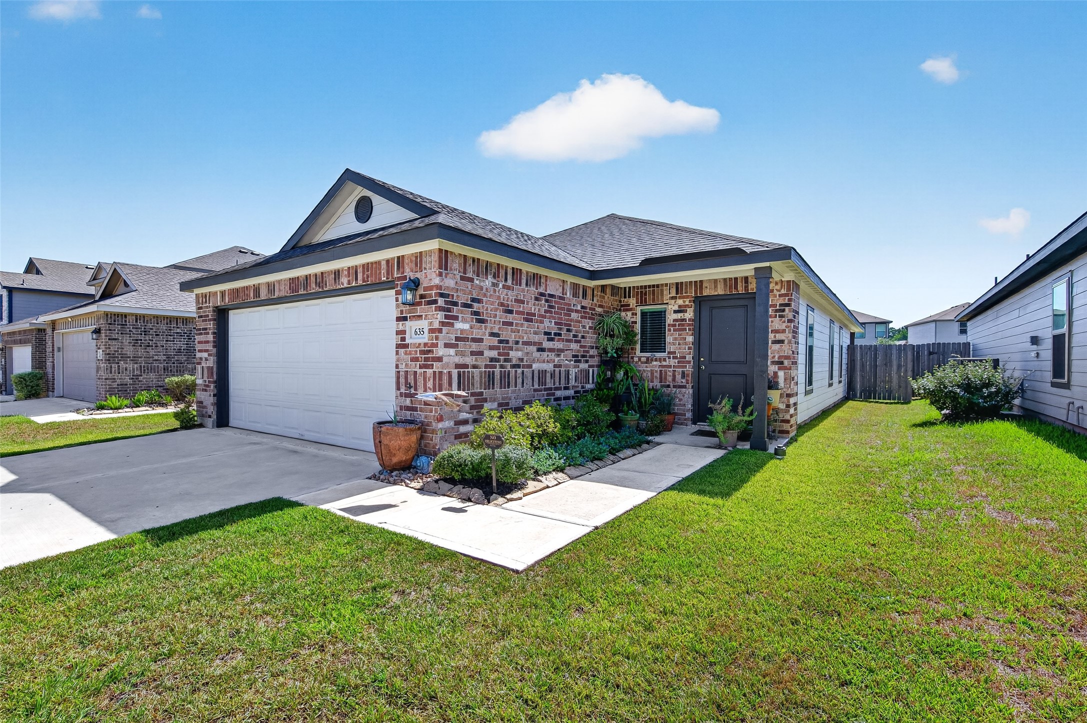 635 Levine Court Property Photo 1