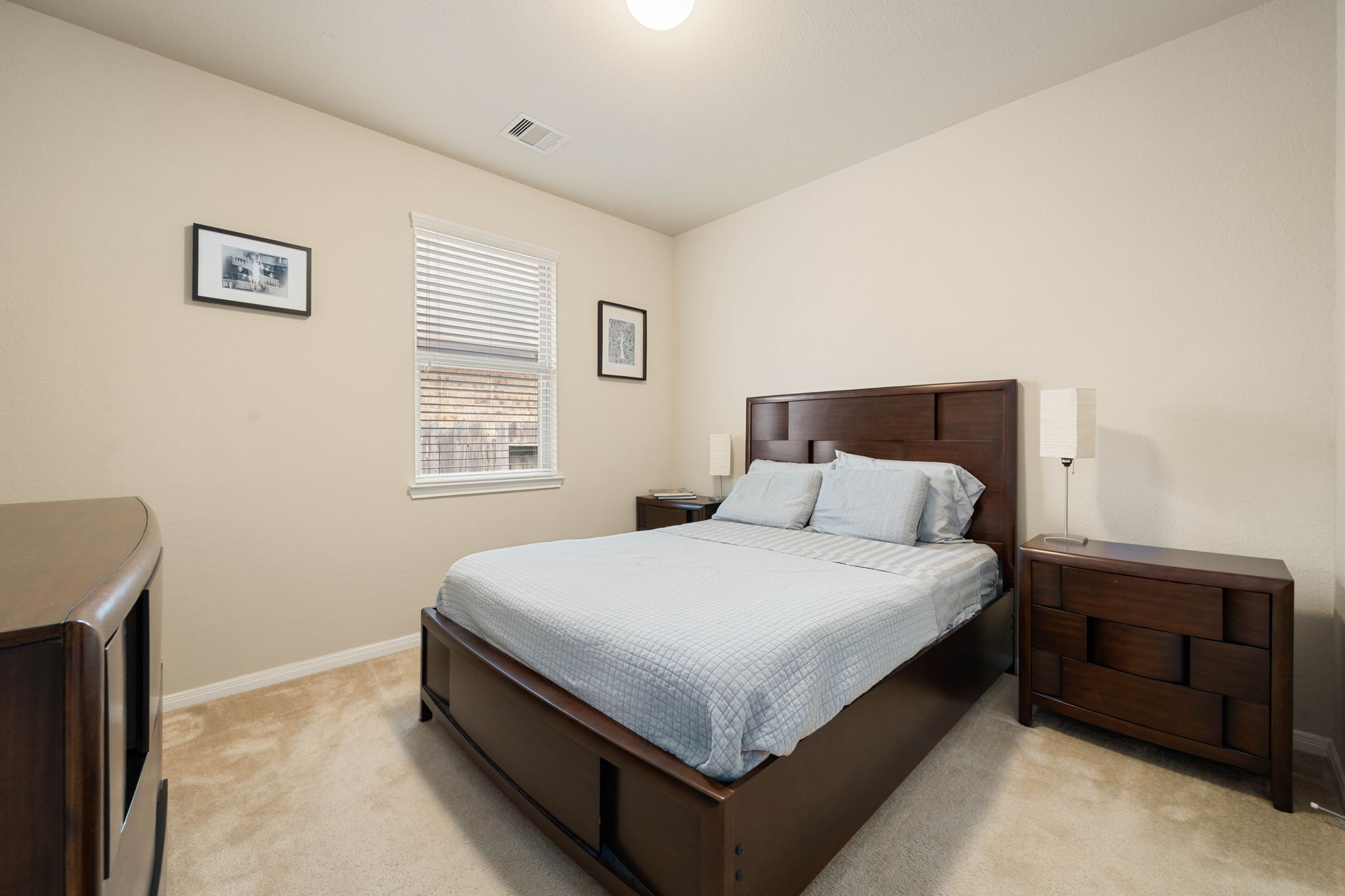 4306 Fenetre Forest Street Property Photo 21