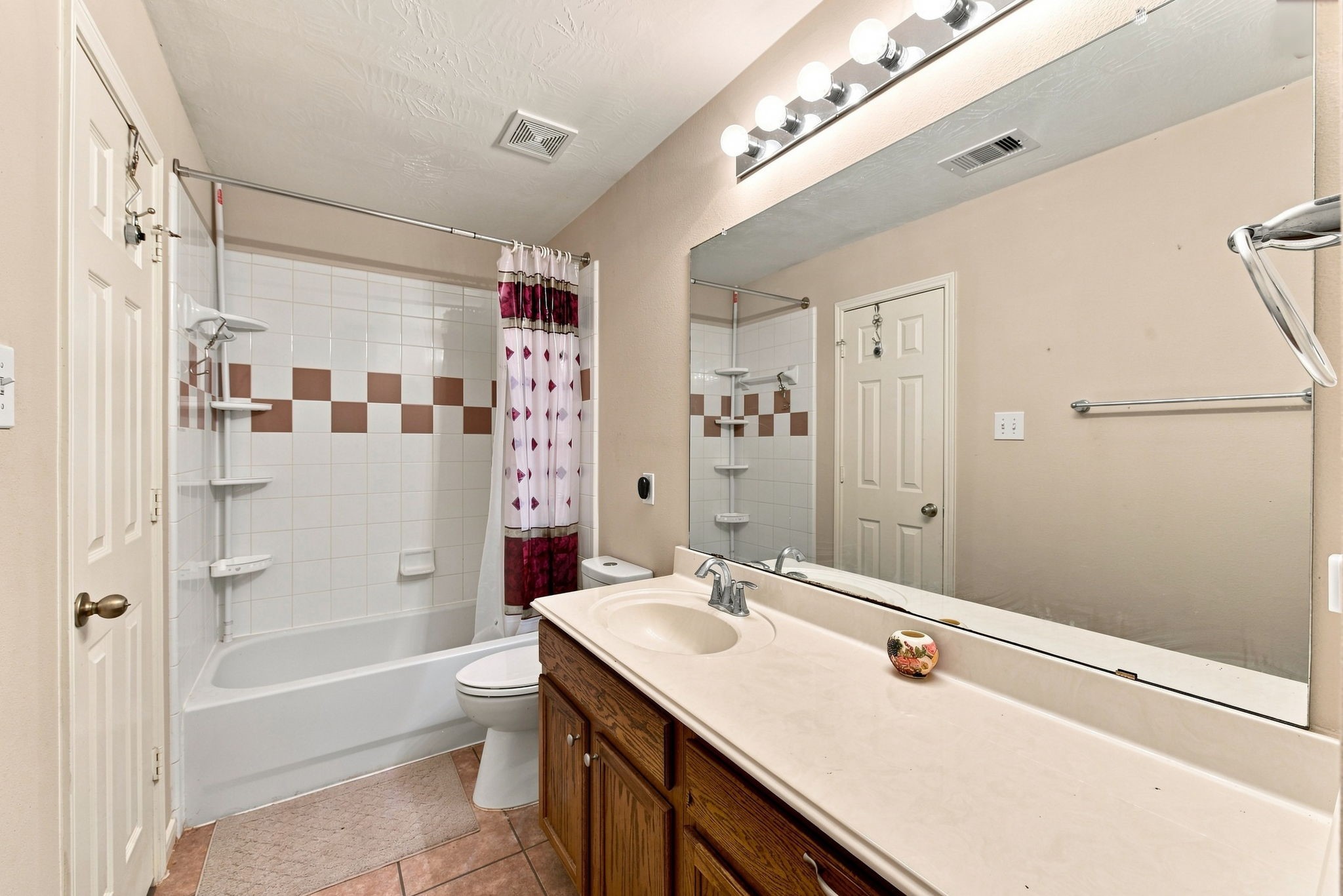 8306 Calico Canyon Drive Property Photo 15
